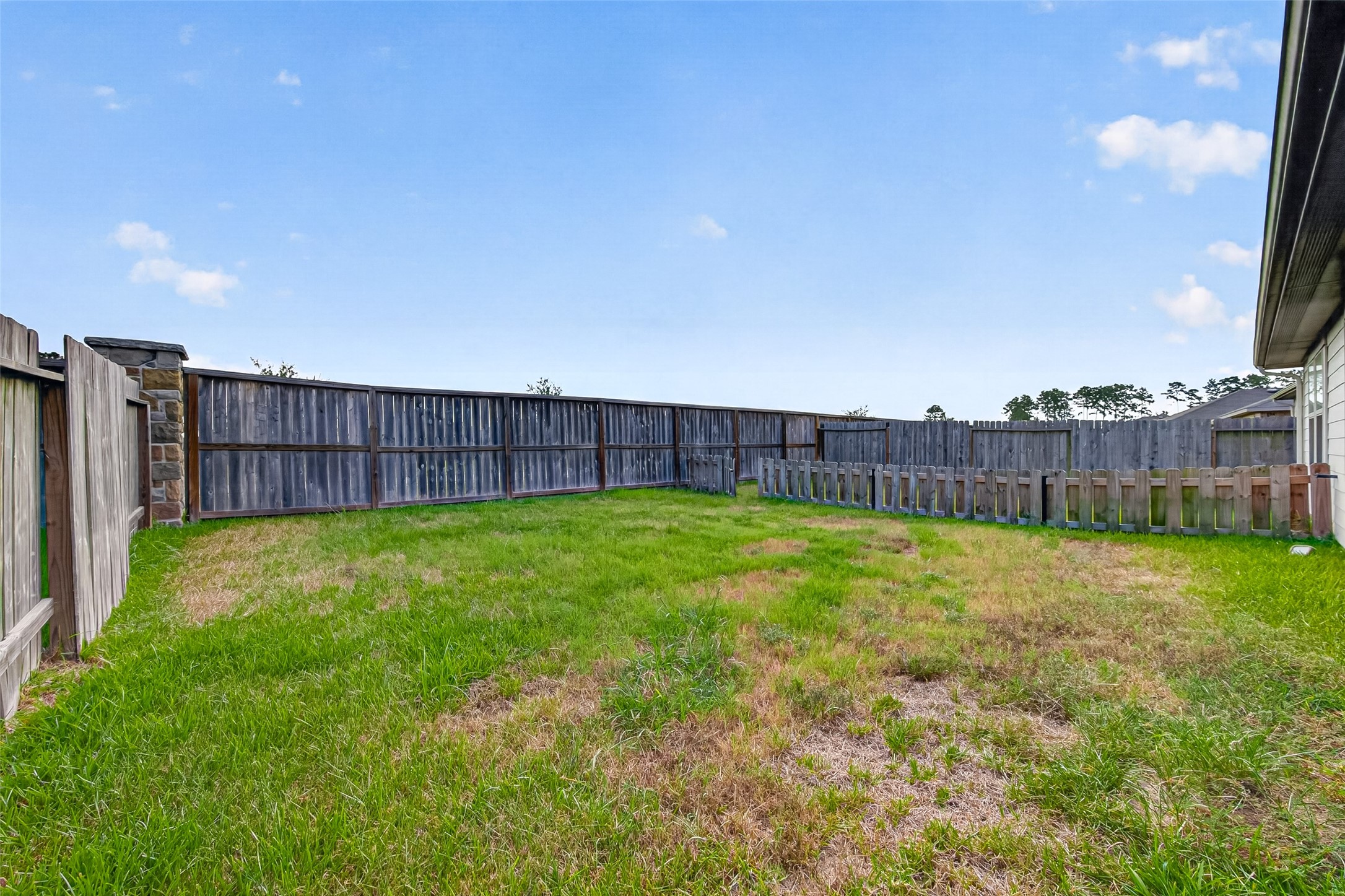 21501 Rustic Elm Dr Property Photo 39