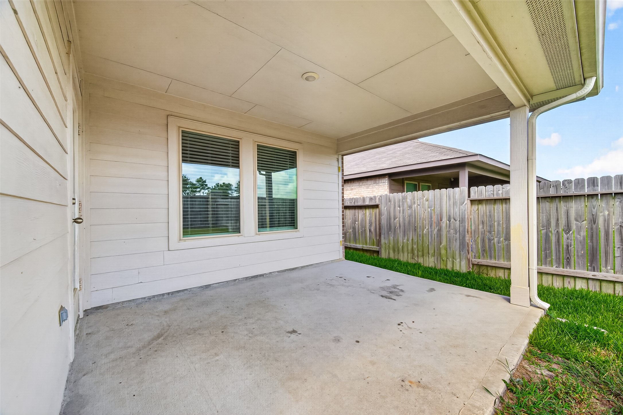 21501 Rustic Elm Dr Property Photo 43