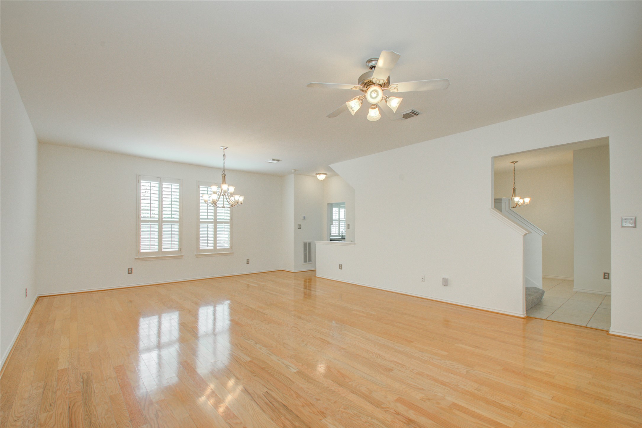 1016 Rochow Street Property Photo 8