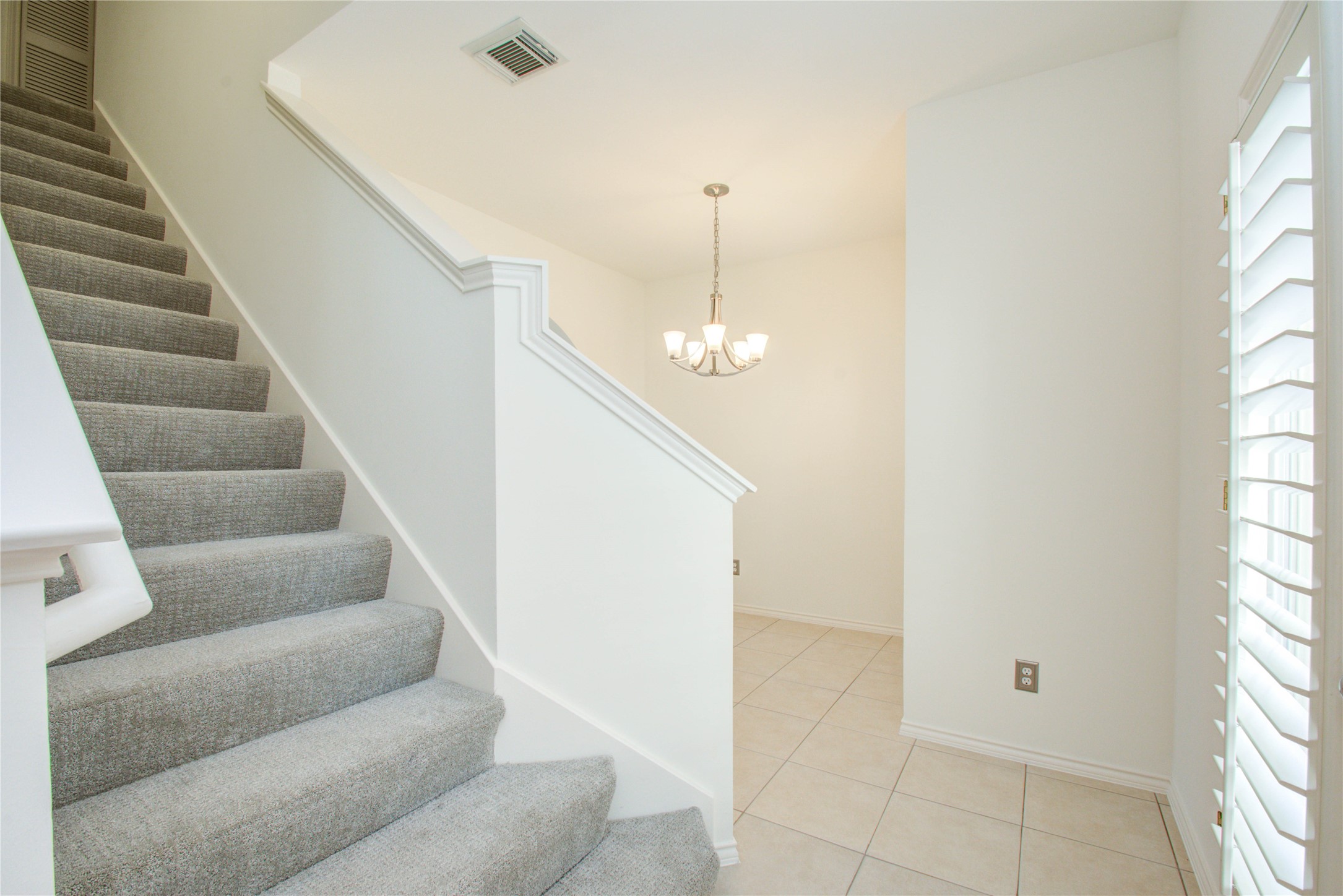 1016 Rochow Street Property Photo 19