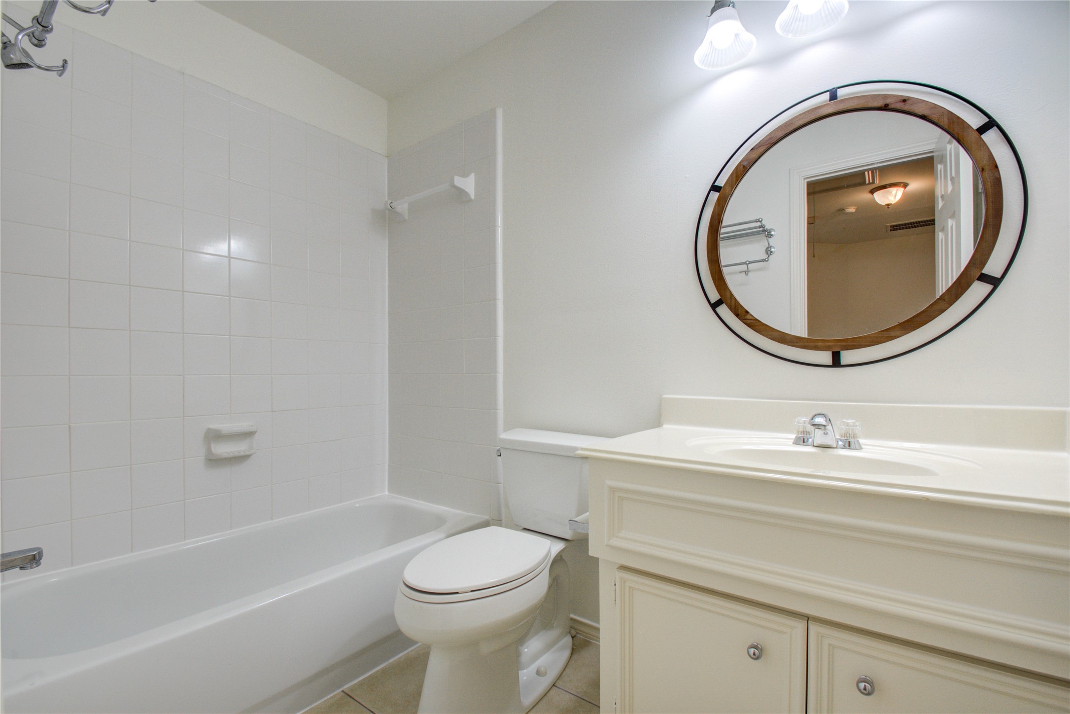 1016 Rochow Street Property Photo 23