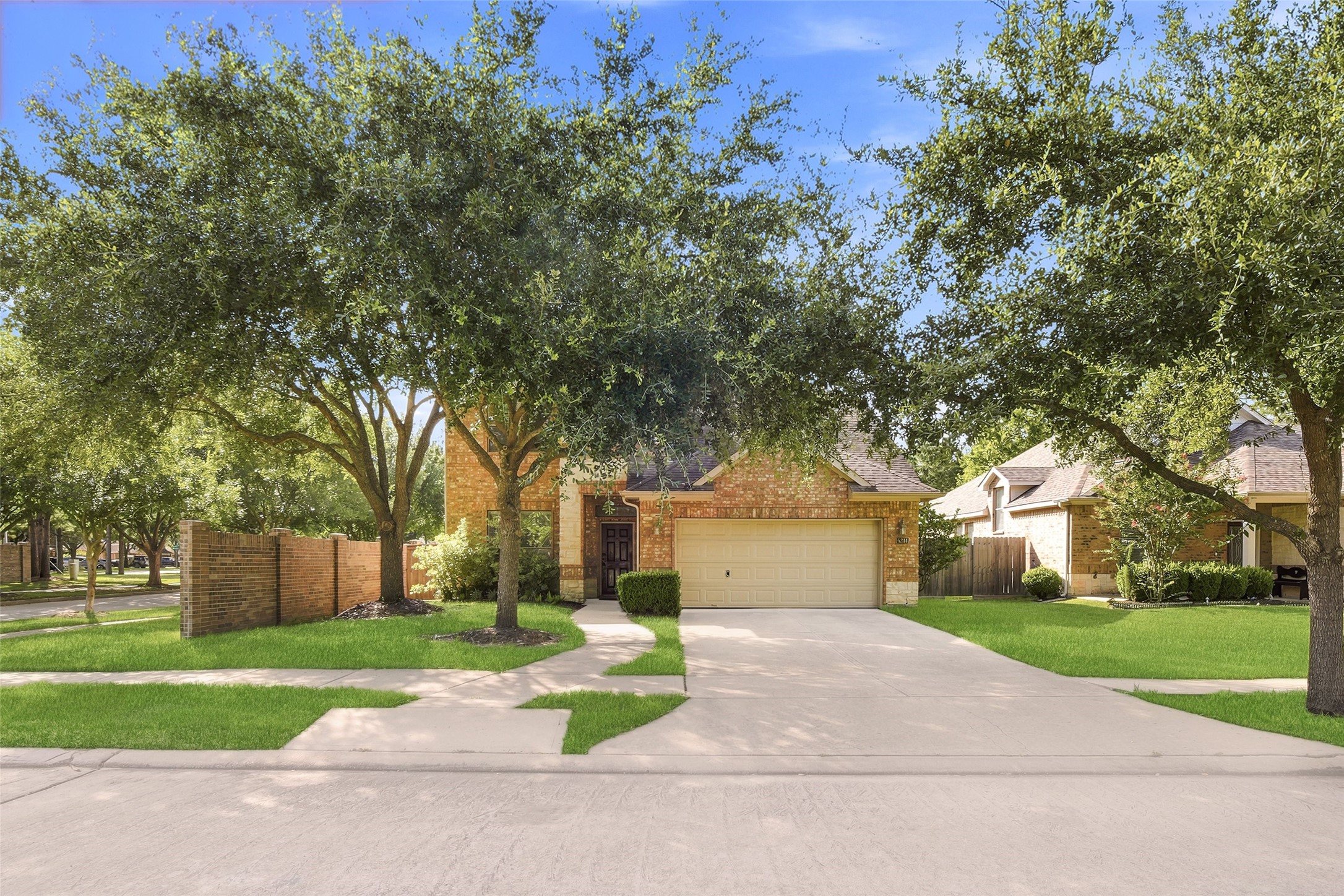 5214 Barleycorn Lane Property Photo 1
