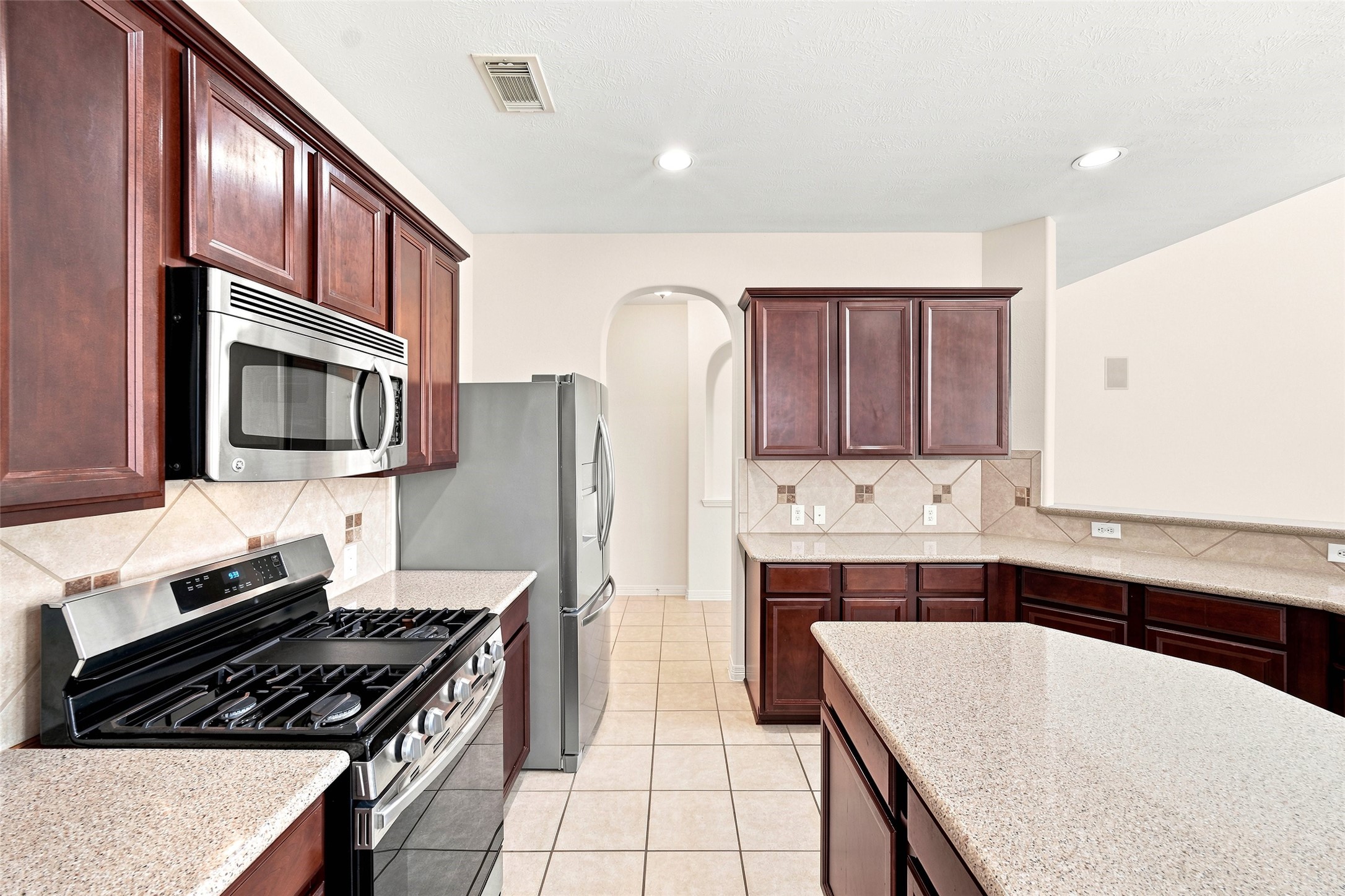 5214 Barleycorn Lane Property Photo 9