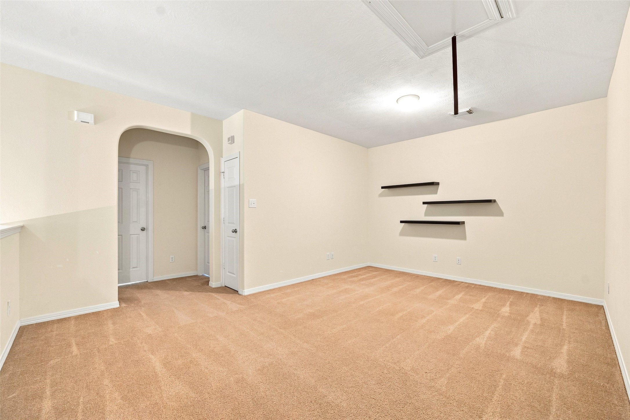 5214 Barleycorn Lane Property Photo 13