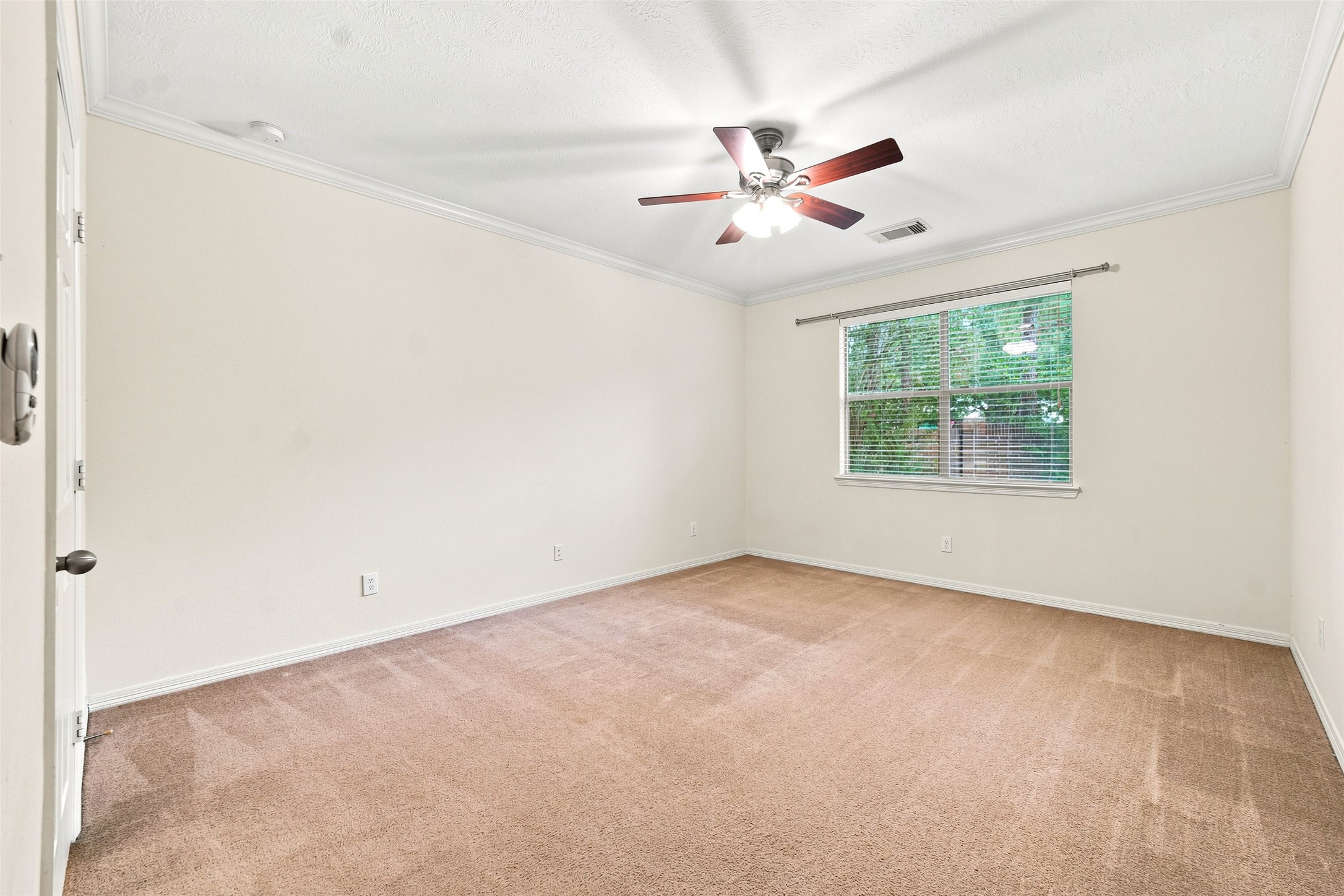 5214 Barleycorn Lane Property Photo 14