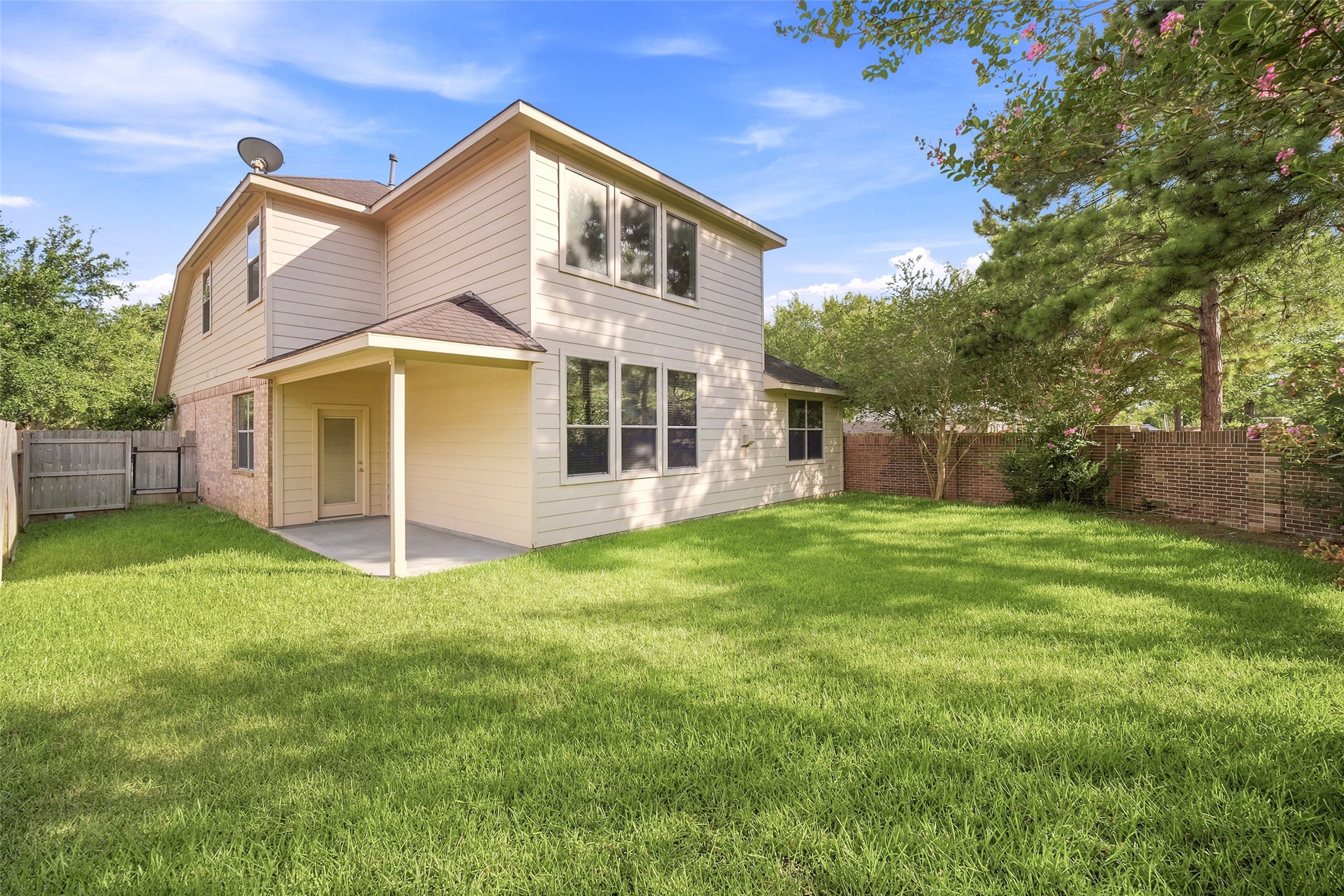 5214 Barleycorn Lane Property Photo 19