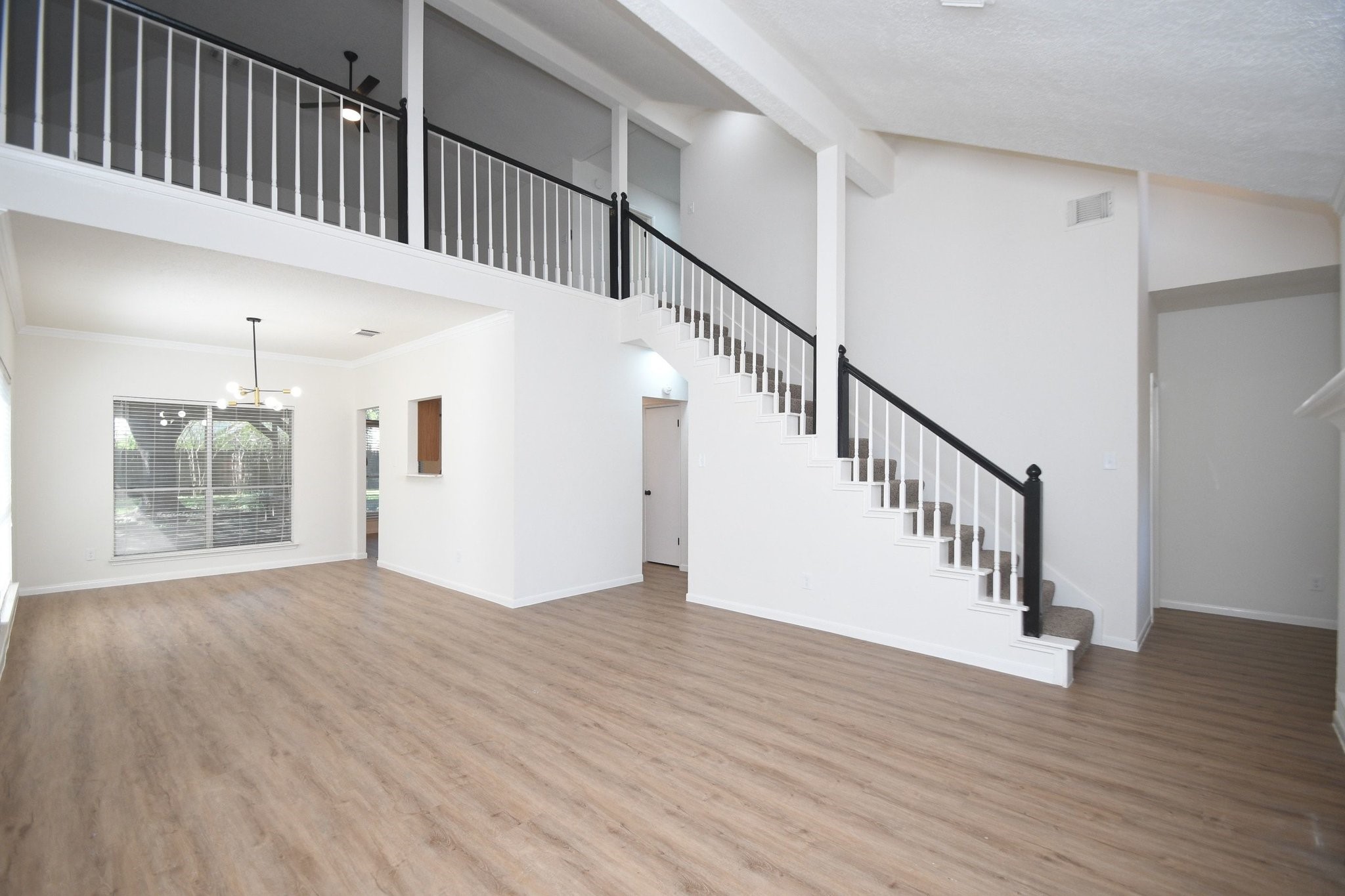 1902 Park Maple Drive Property Photo 9