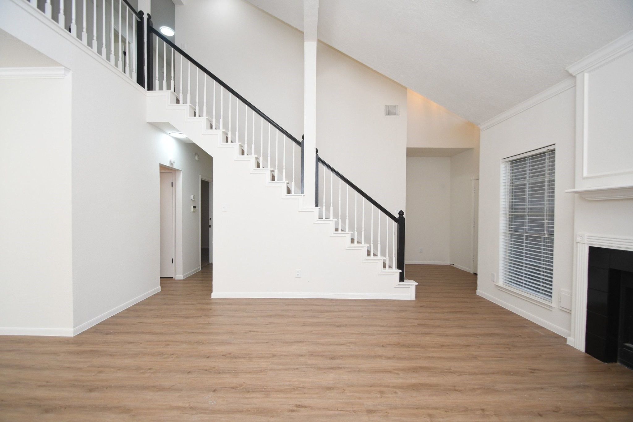 1902 Park Maple Drive Property Photo 10