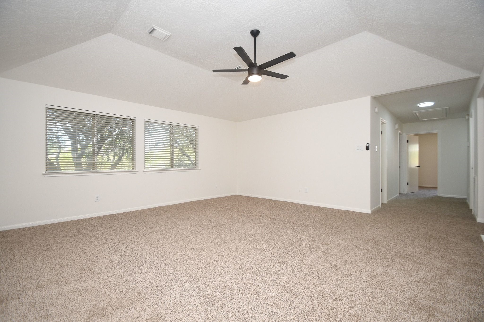 1902 Park Maple Drive Property Photo 24