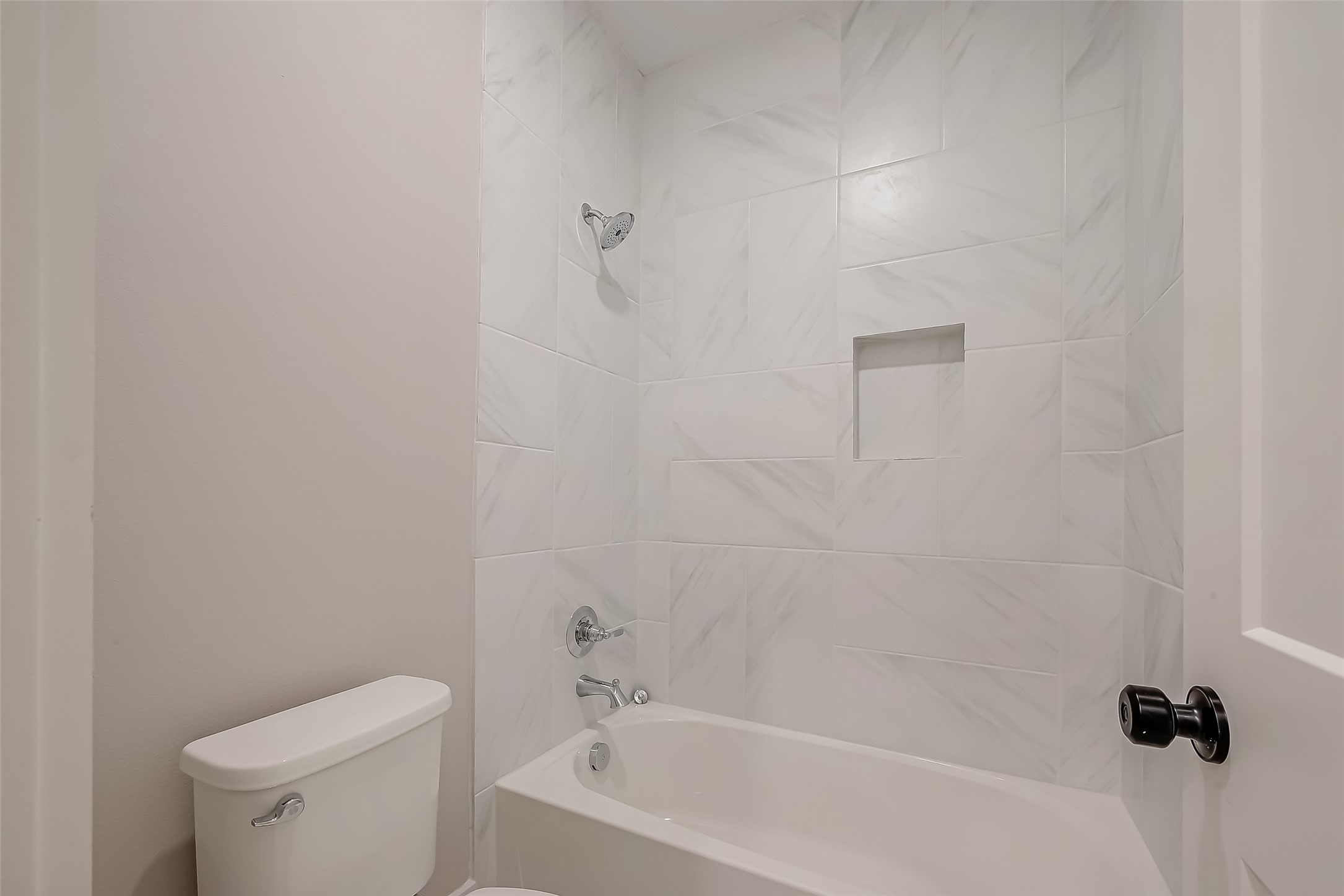 8128 Chateau Street Property Photo 30