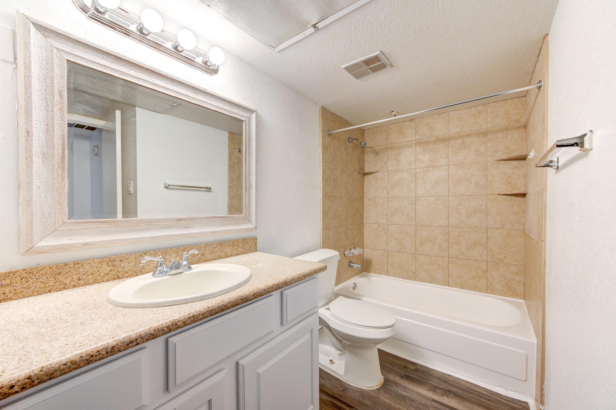 10202 Forum Park Drive 256 Property Photo 18