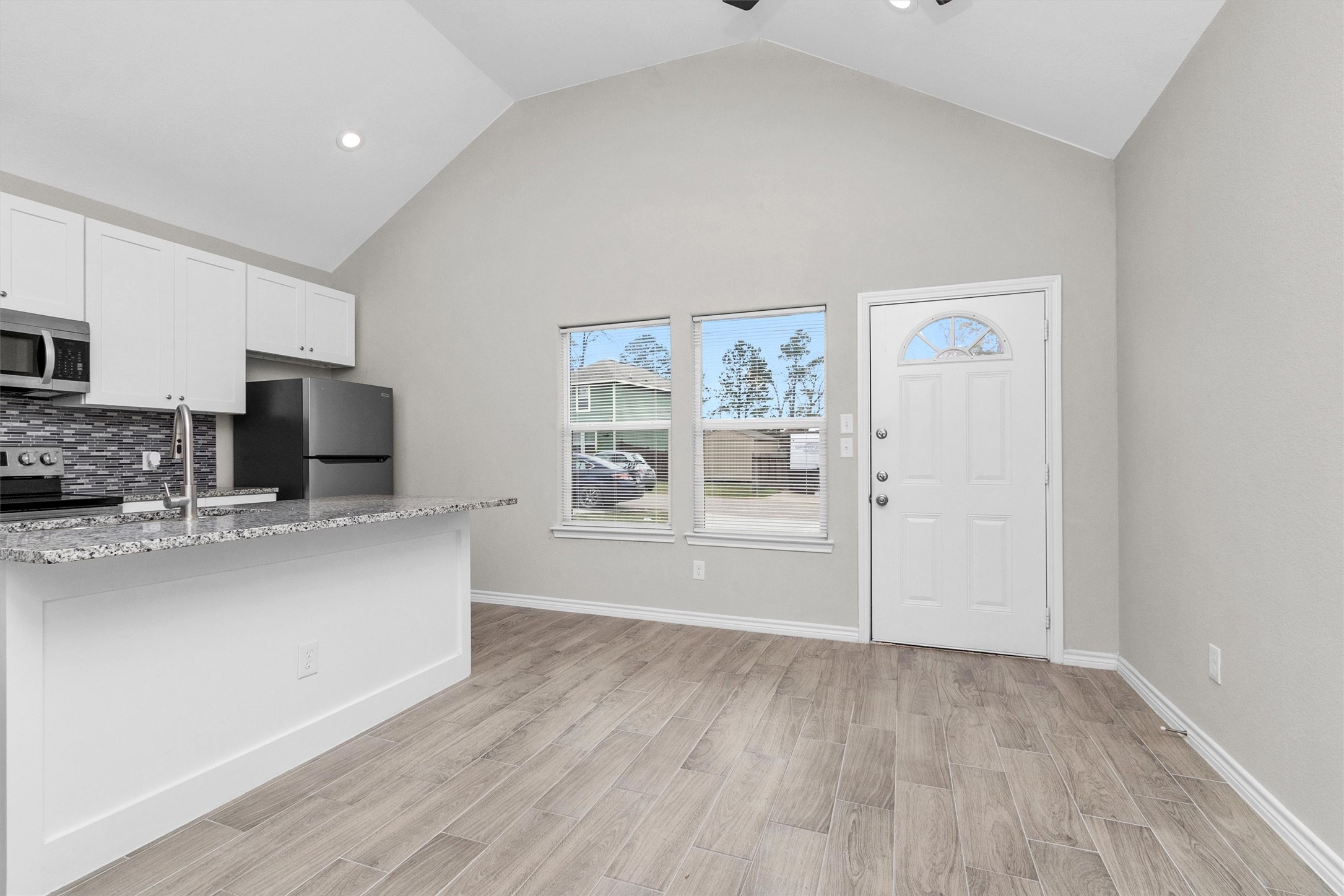 16706 E Hammon Property Photo 6