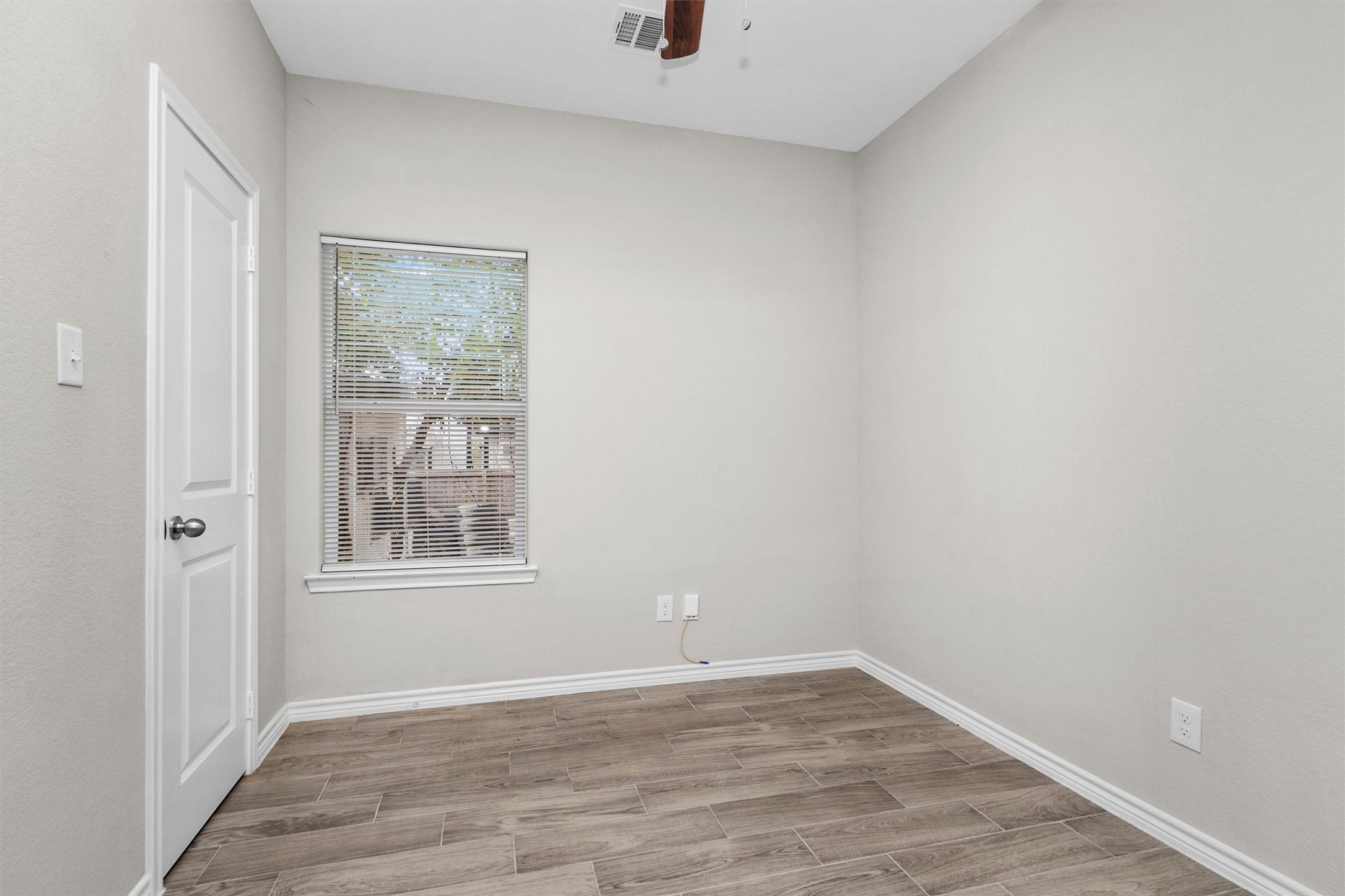 16706 E Hammon Property Photo 15