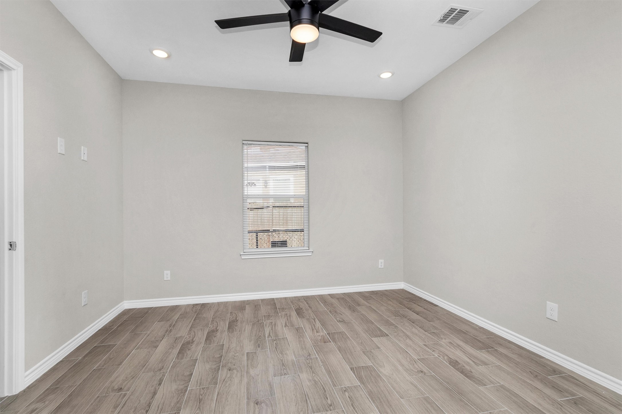16706 E Hammon Property Photo 19