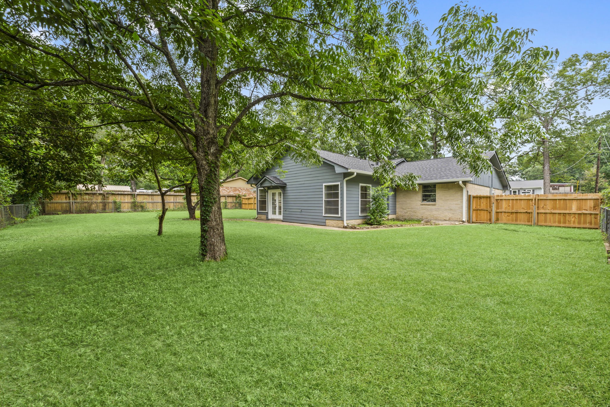 209 Summit Drive Property Photo 10