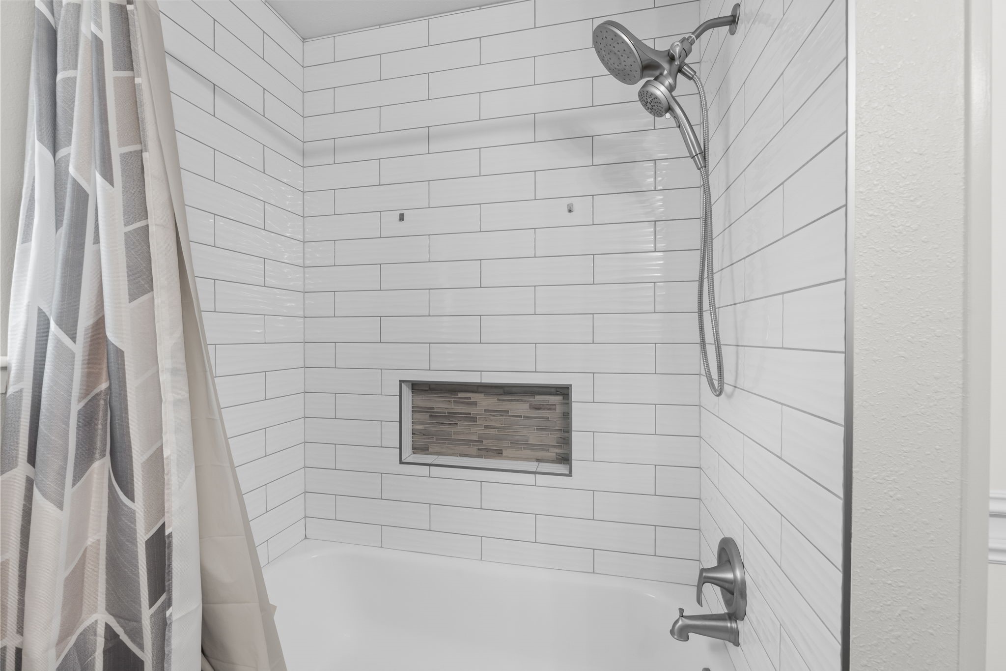 209 Summit Drive Property Photo 14