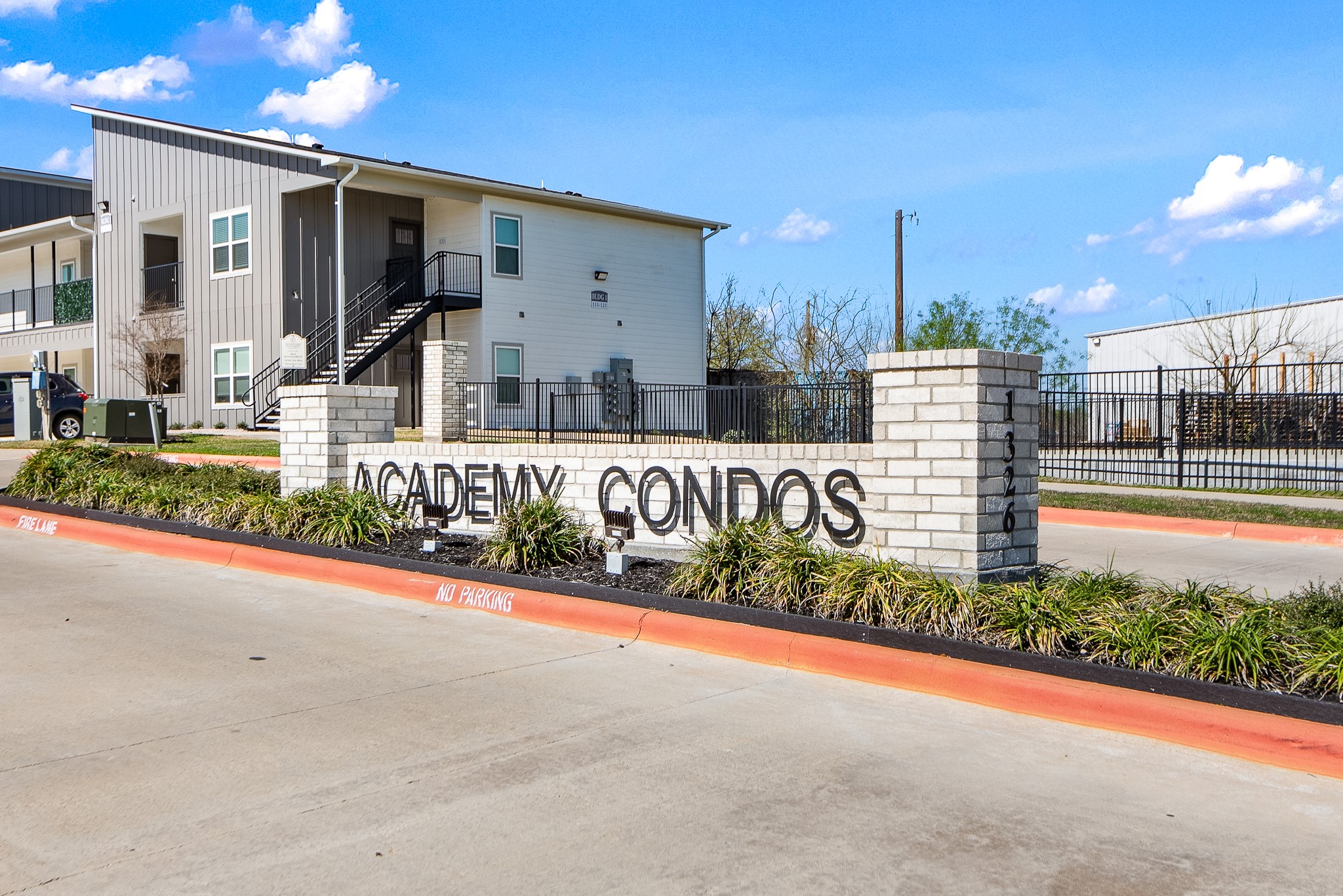 1326 Prairie Drive 1214 Property Photo 2