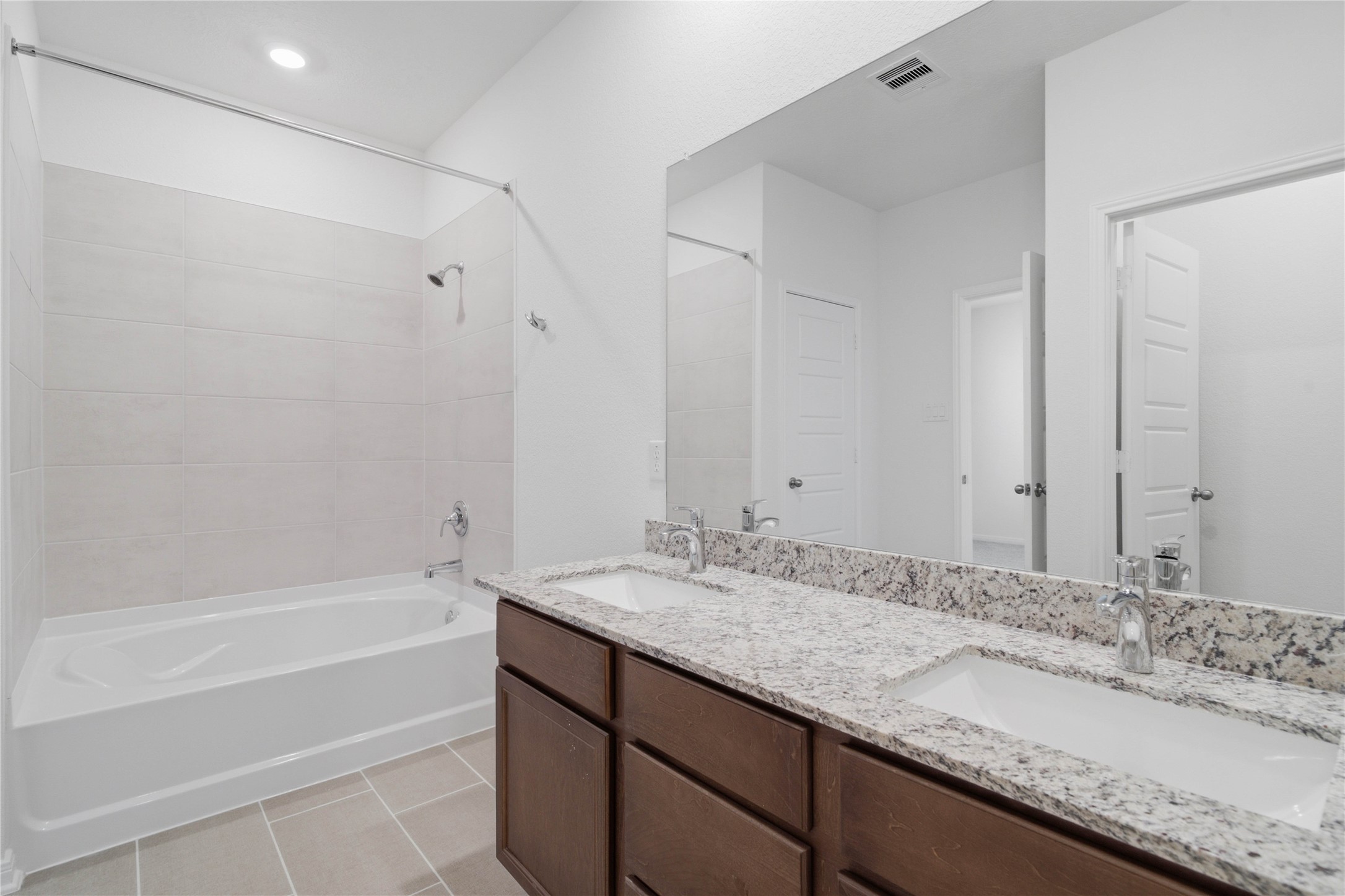 6602 Lenwood Lane Property Photo 18