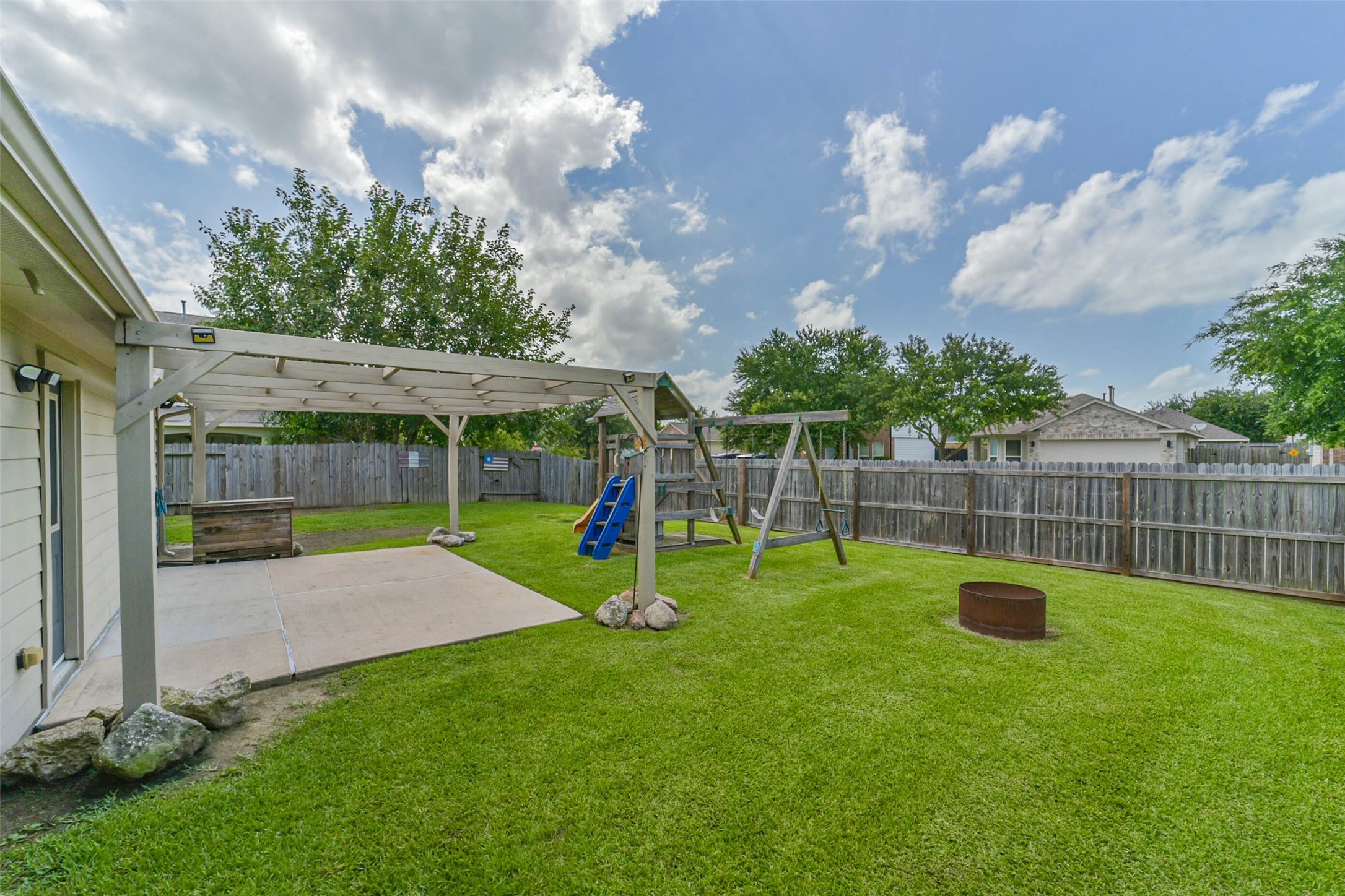 5435 Ginseng Drive Property Photo 36