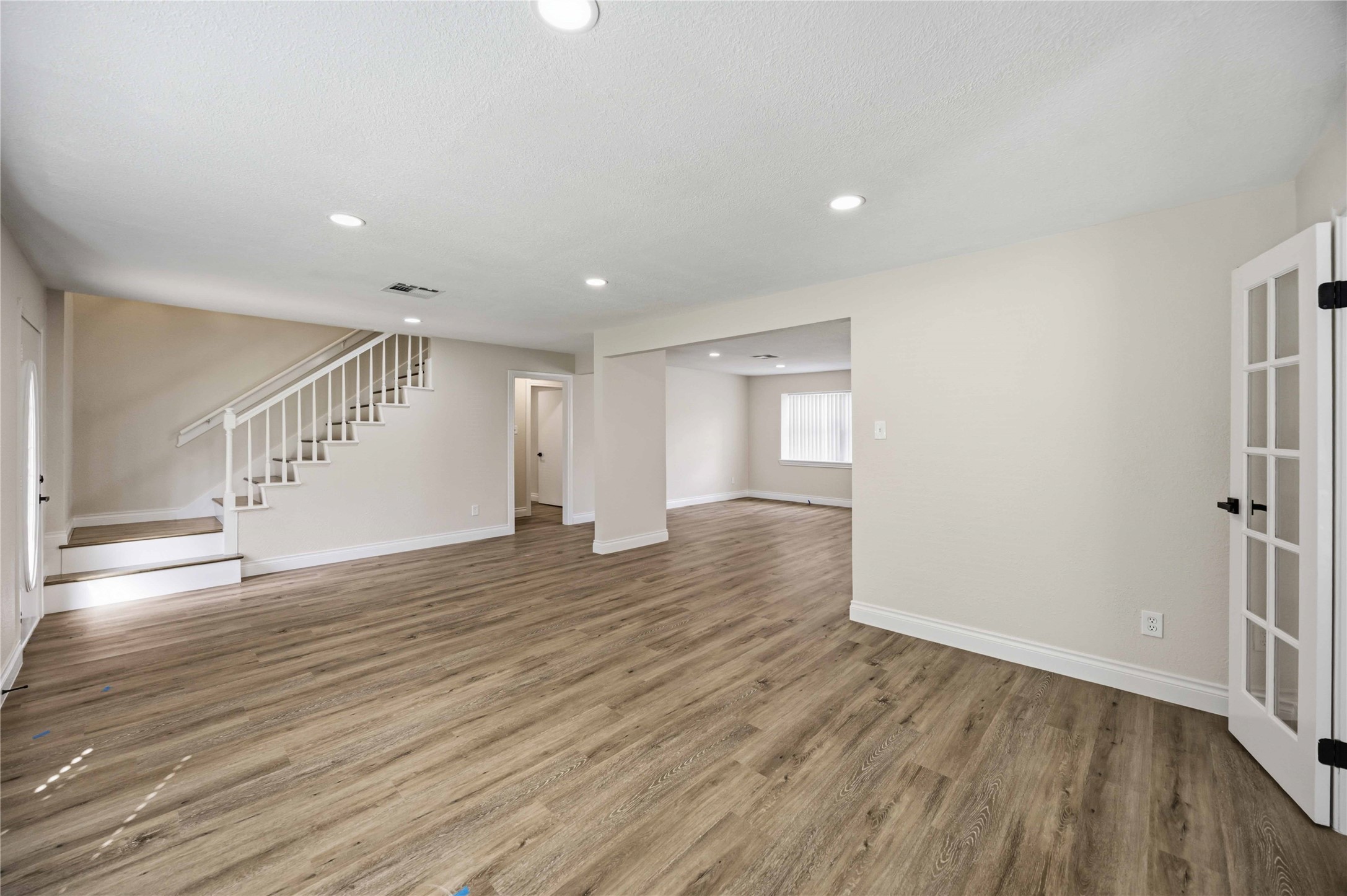 5702 Old Lodge Drive Property Photo 7