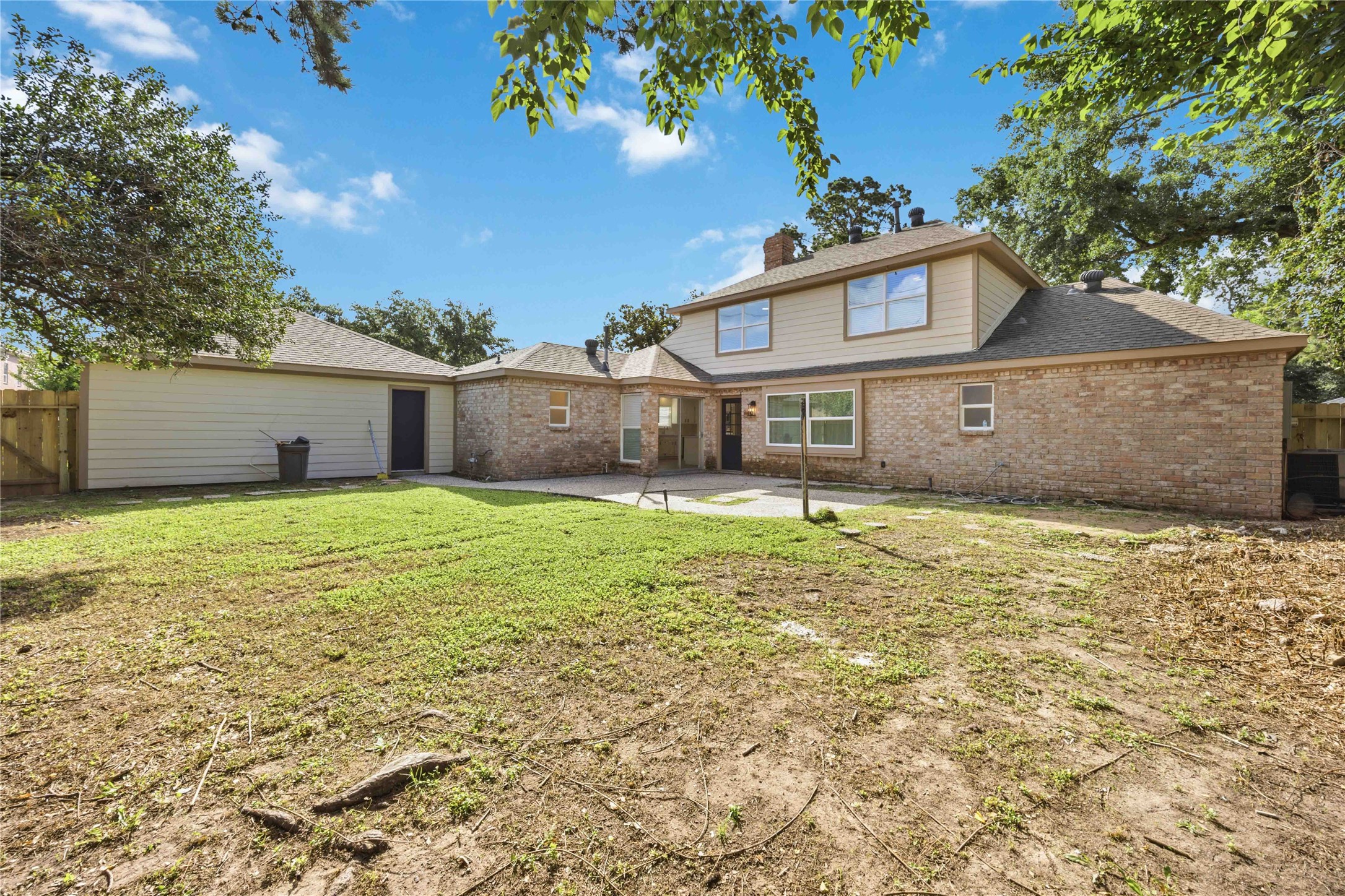 5702 Old Lodge Drive Property Photo 29