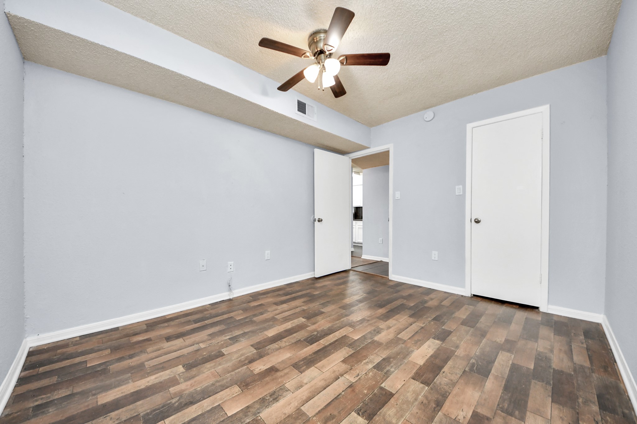 250 El Dorado Boulevard 103 Property Photo 28