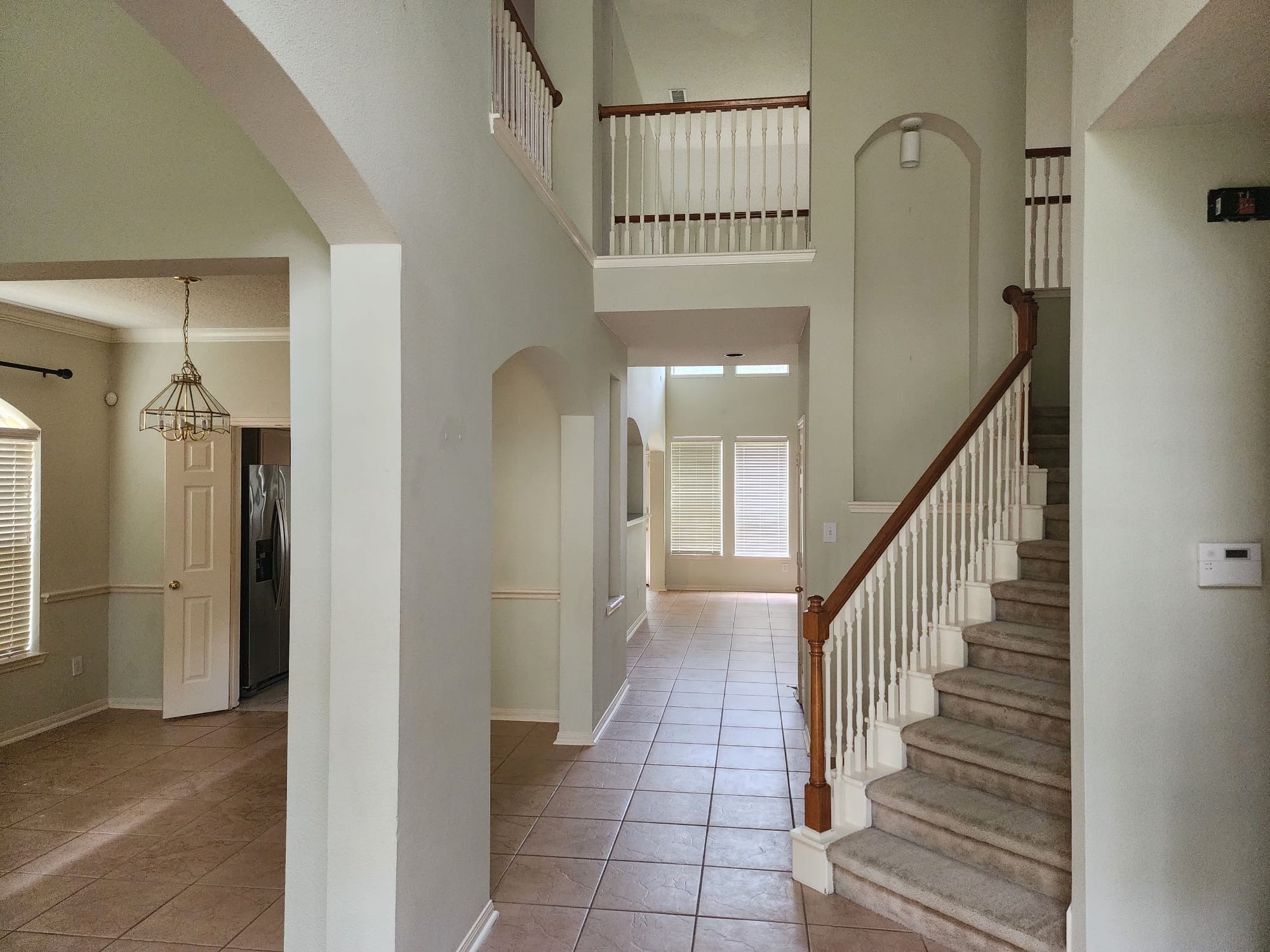 5518 Morgan Park Lane Property Photo 4