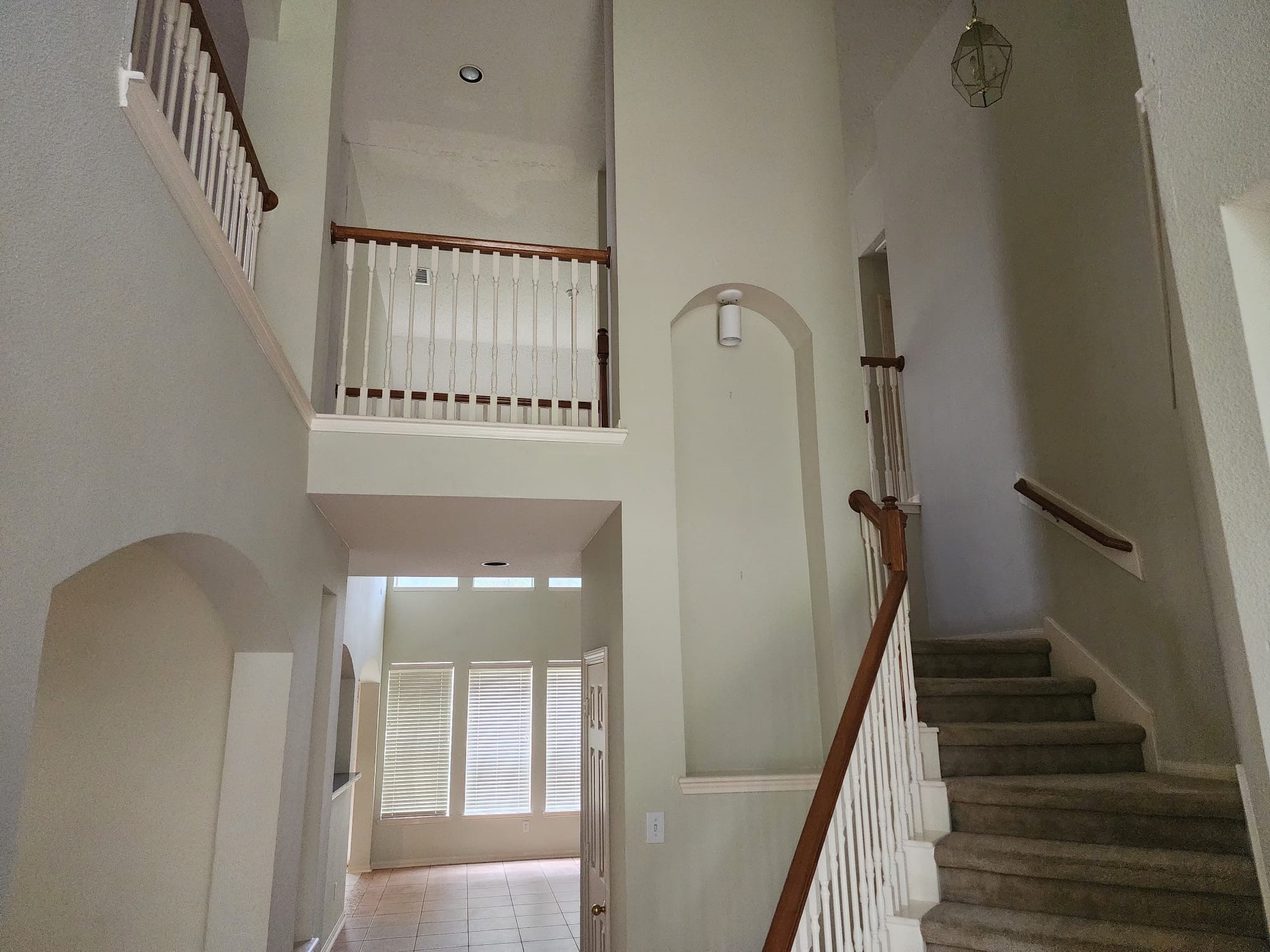 5518 Morgan Park Lane Property Photo 9