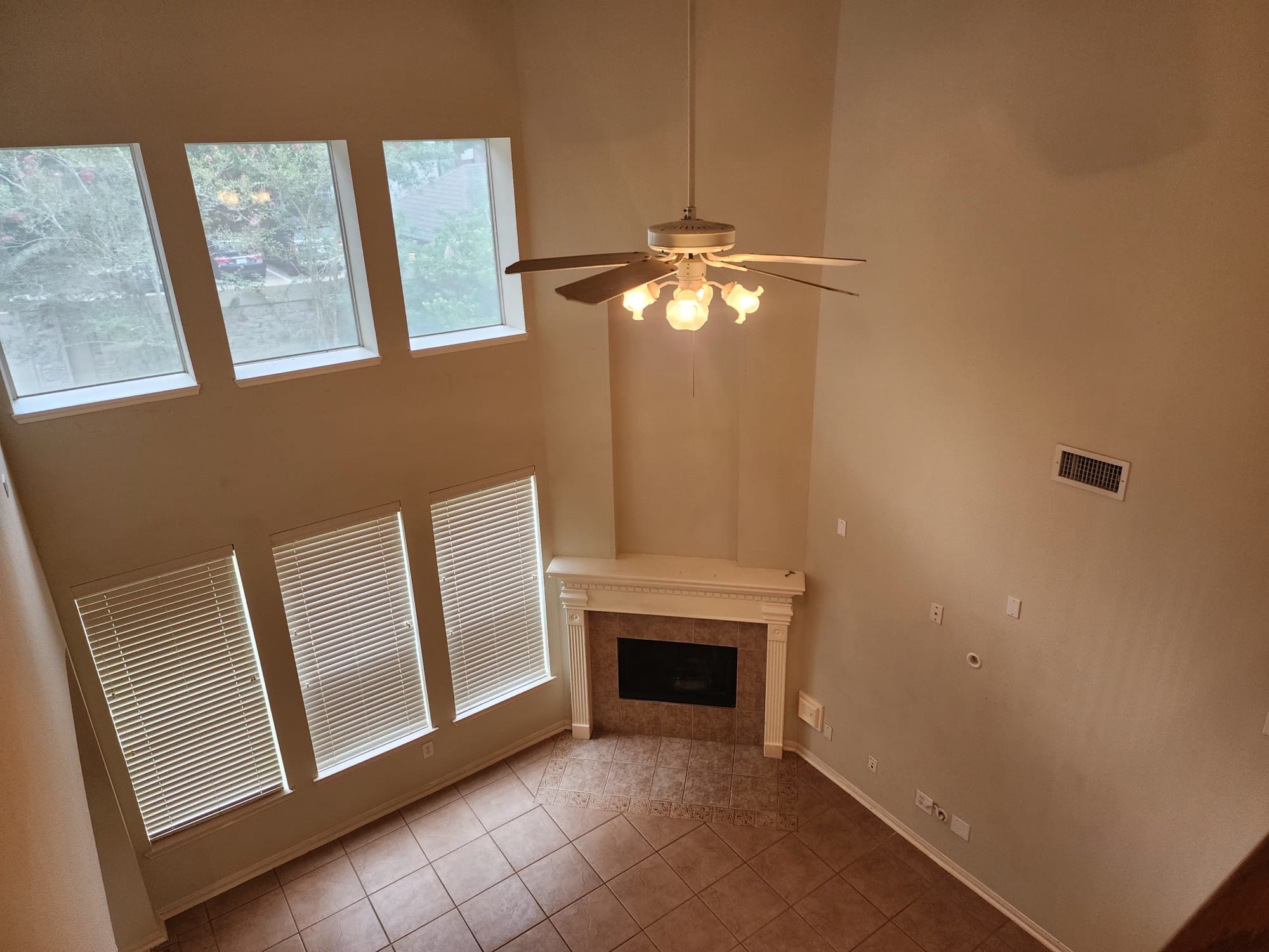 5518 Morgan Park Lane Property Photo 23