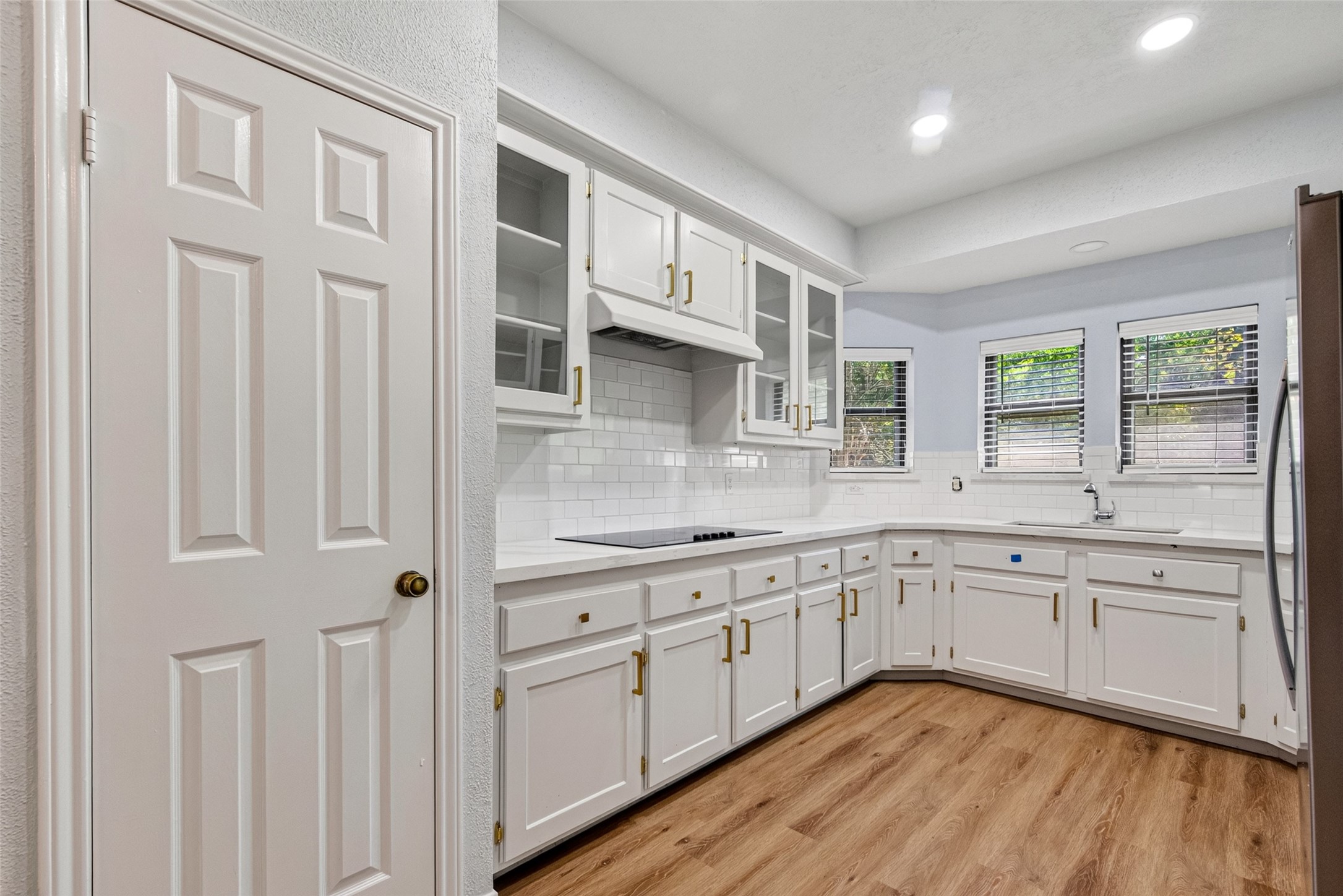 10337 Fm 1409 Property Photo 18