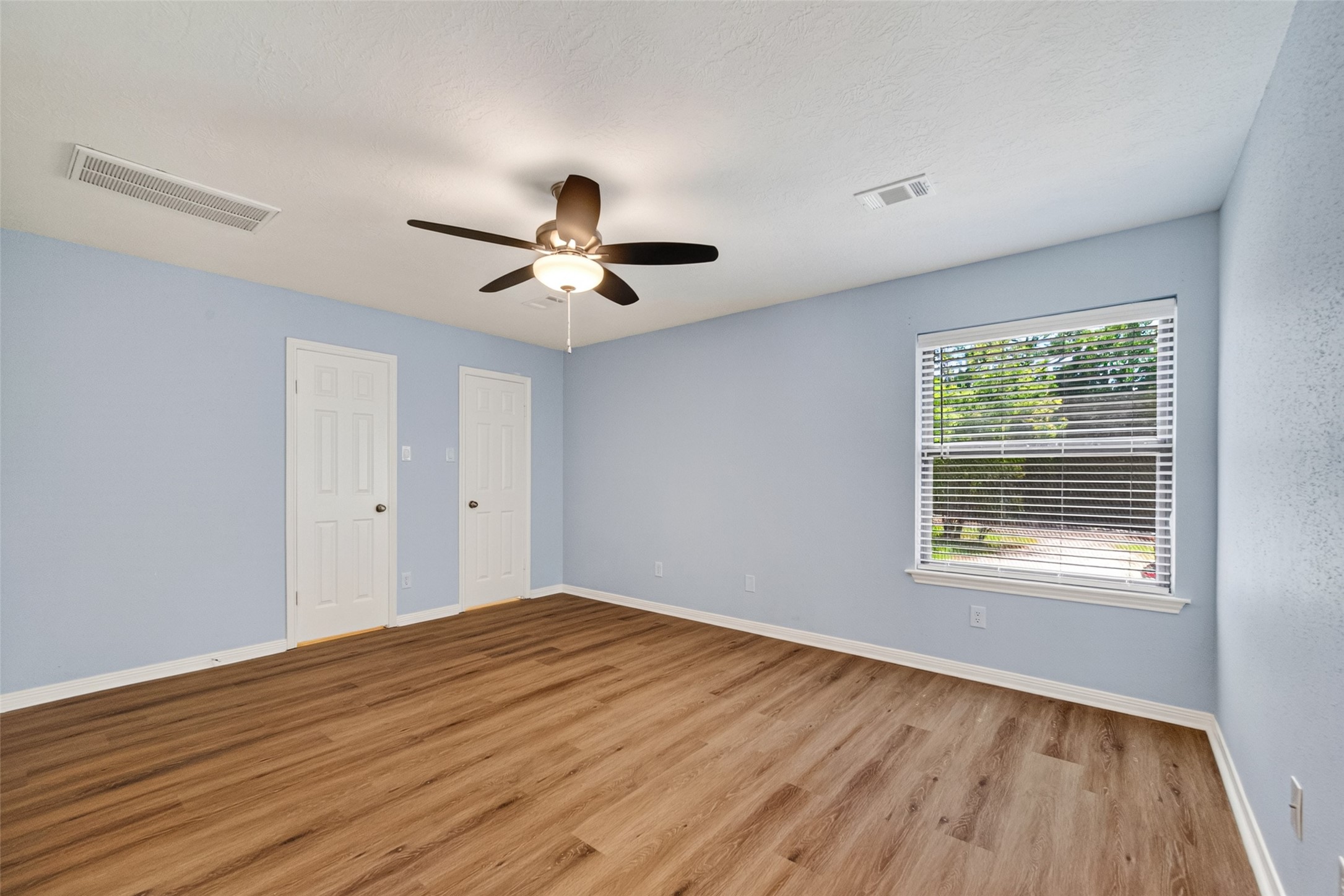 10337 Fm 1409 Property Photo 32