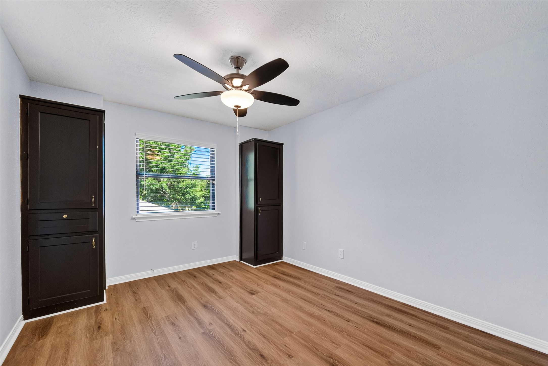 10337 Fm 1409 Property Photo 36