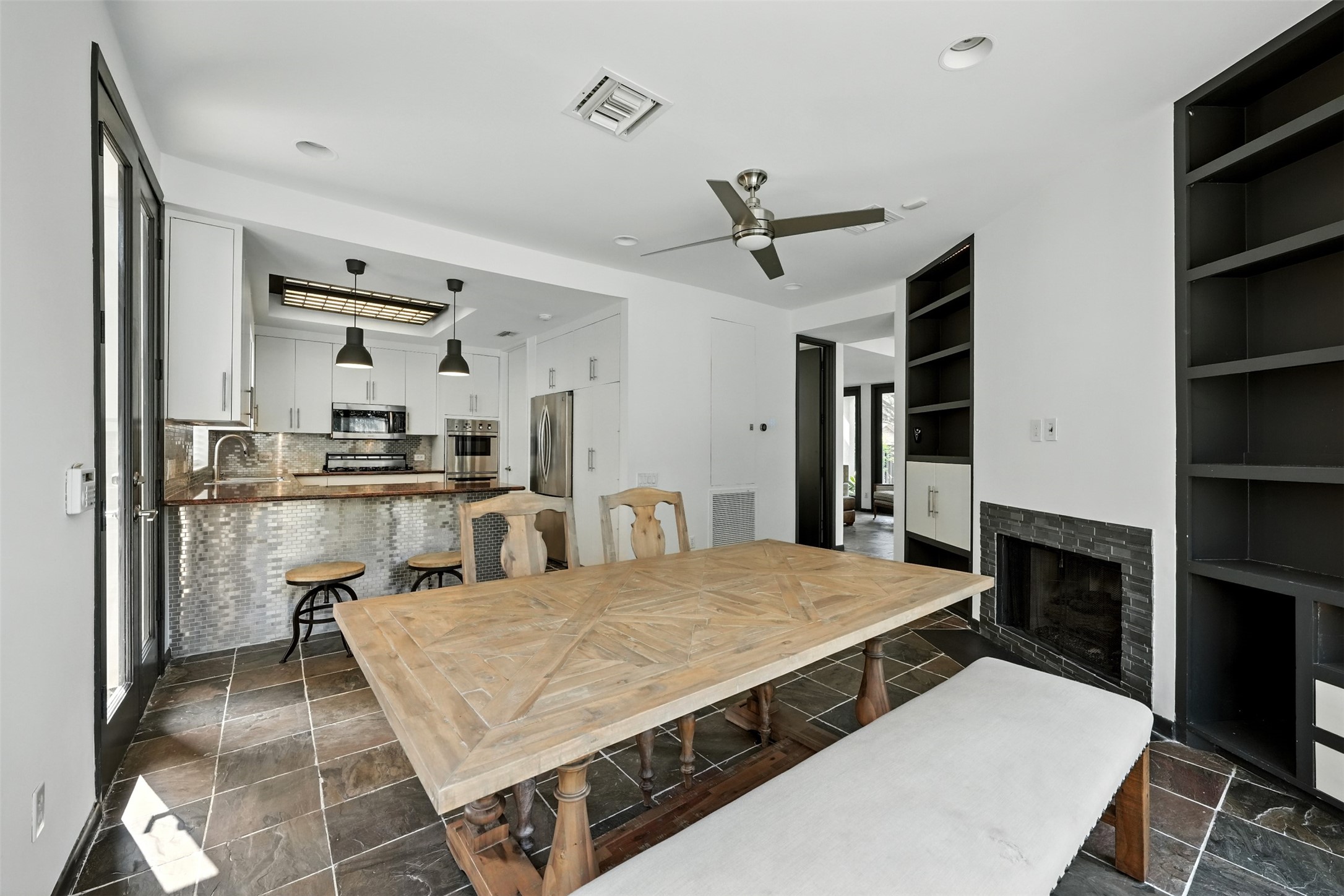 2019 Mcclendon Street Property Photo 11