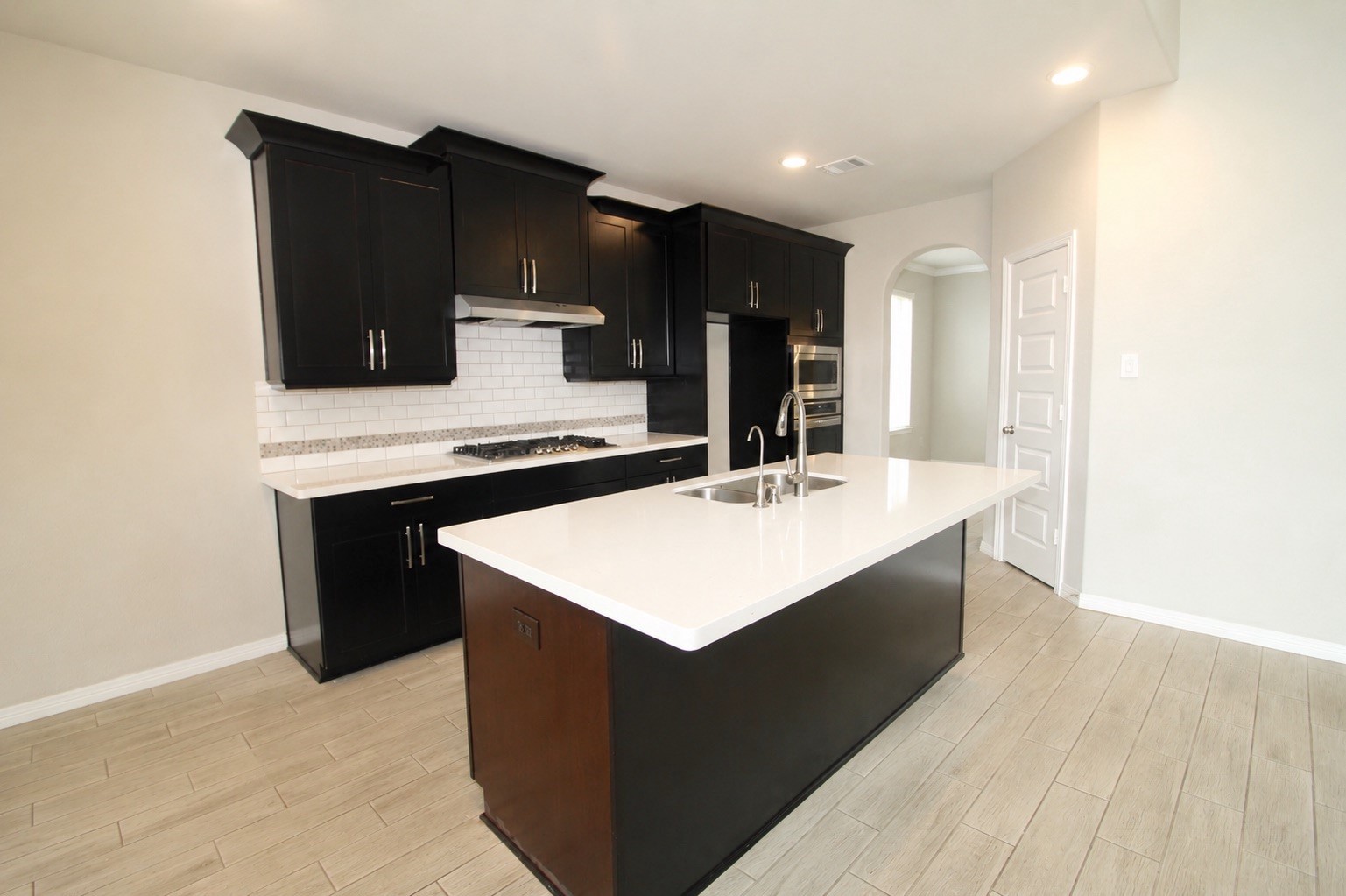 1019 Fresh Spring Road Property Photo 3