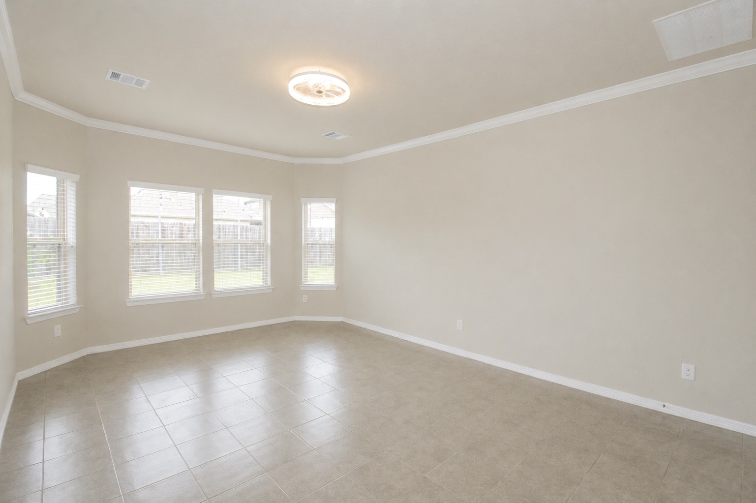 1019 Fresh Spring Road Property Photo 11
