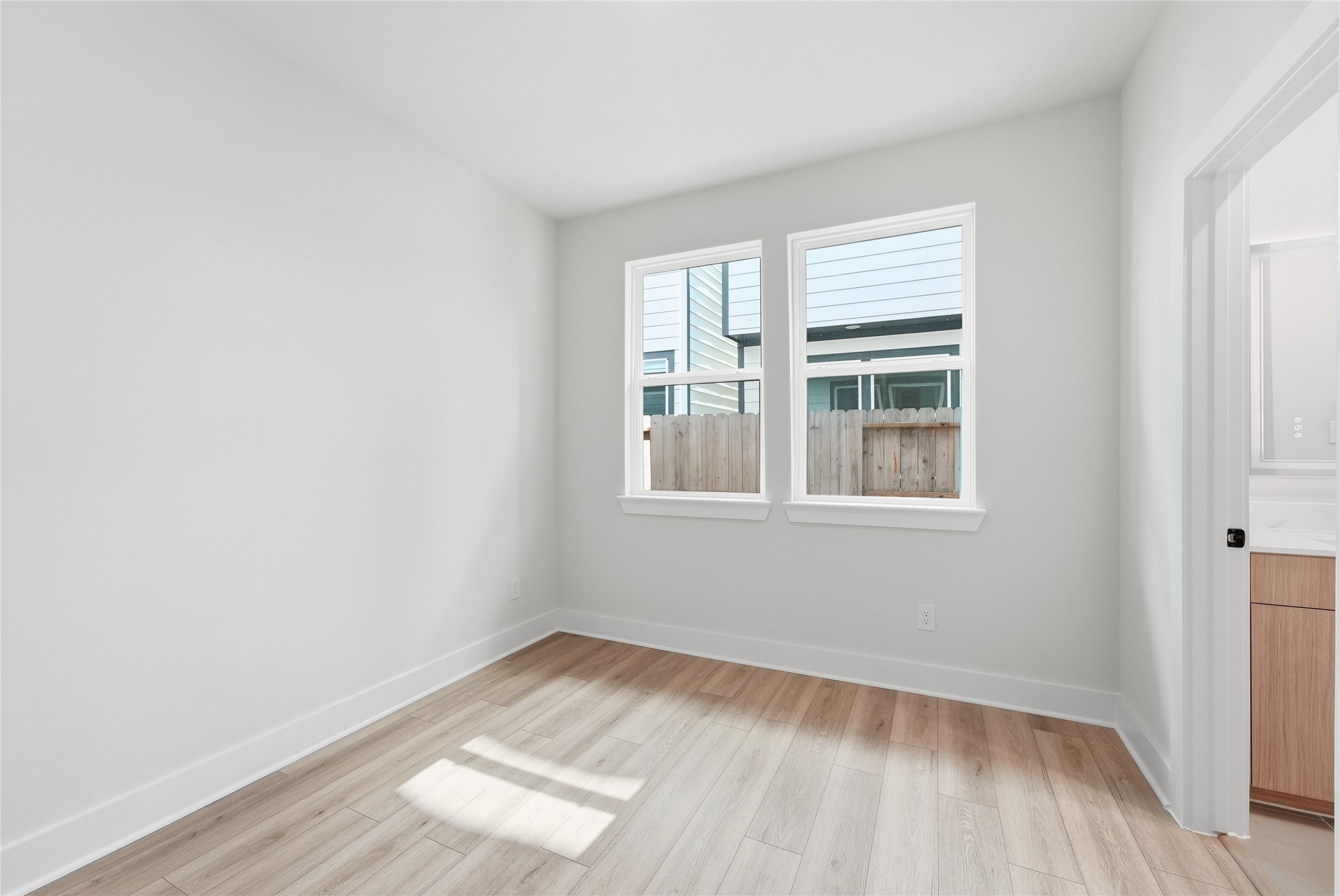5310 Jesselton Lane Property Photo 15