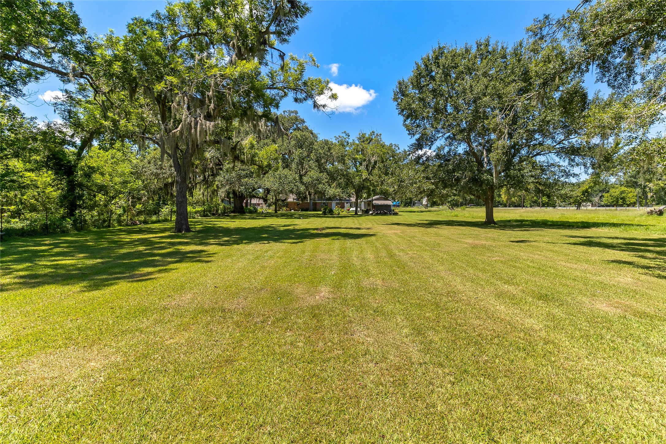 1971 Fm 522 Road Property Photo 5