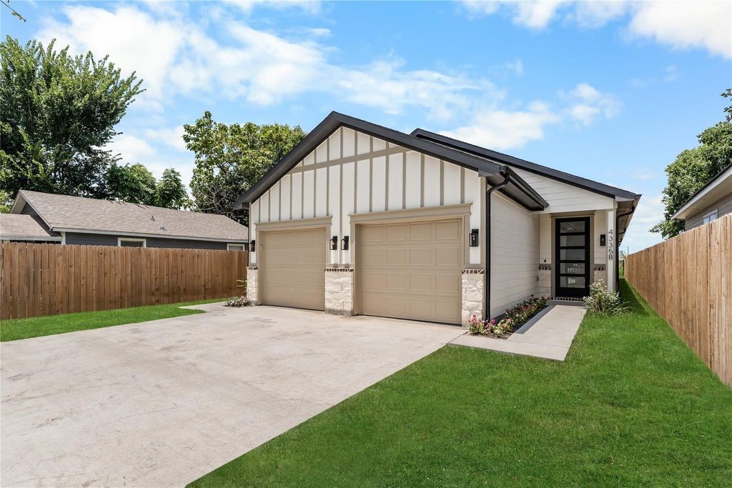4335 Alvin Street A Property Photo 6