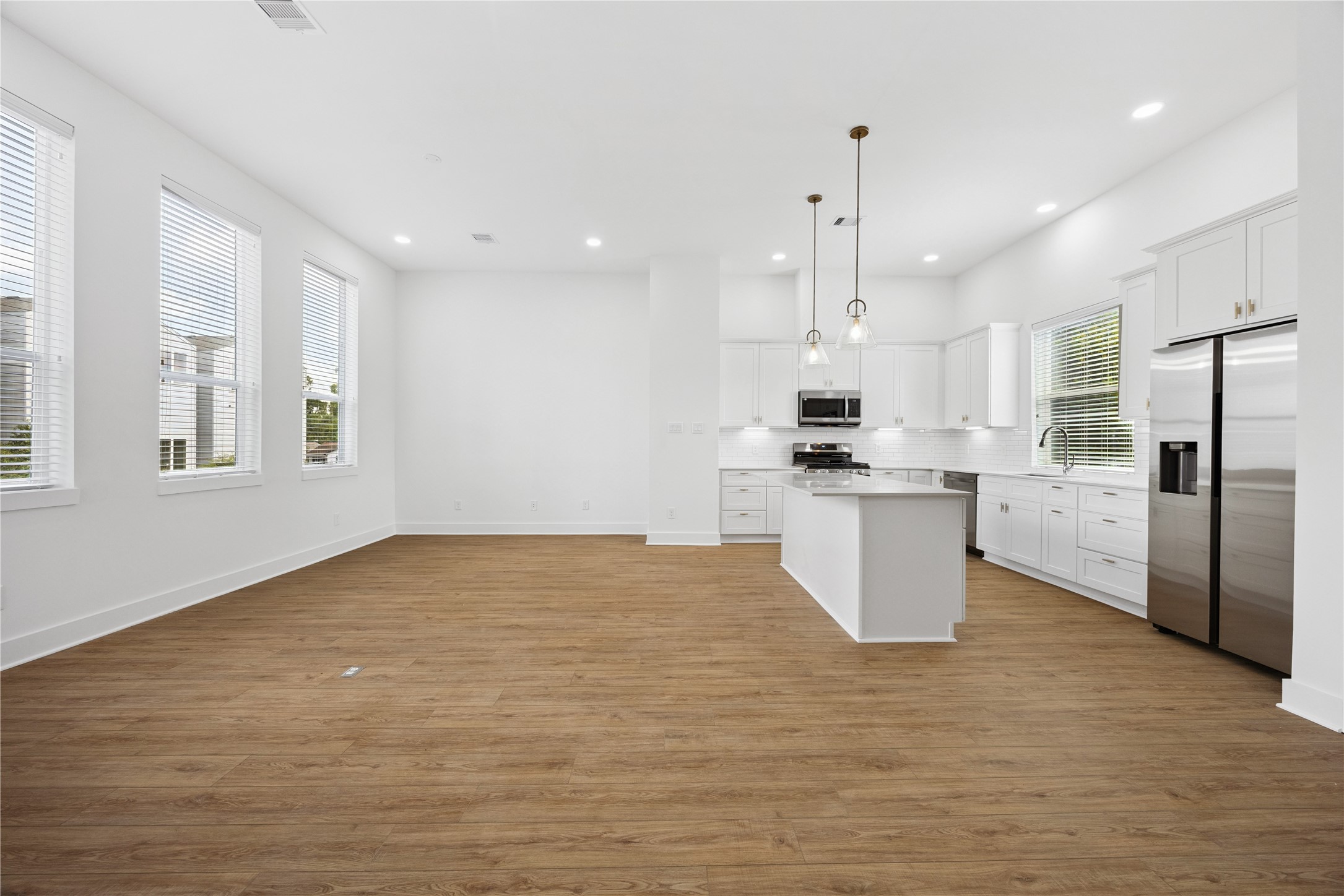 835 Rachel Street B Property Photo 7