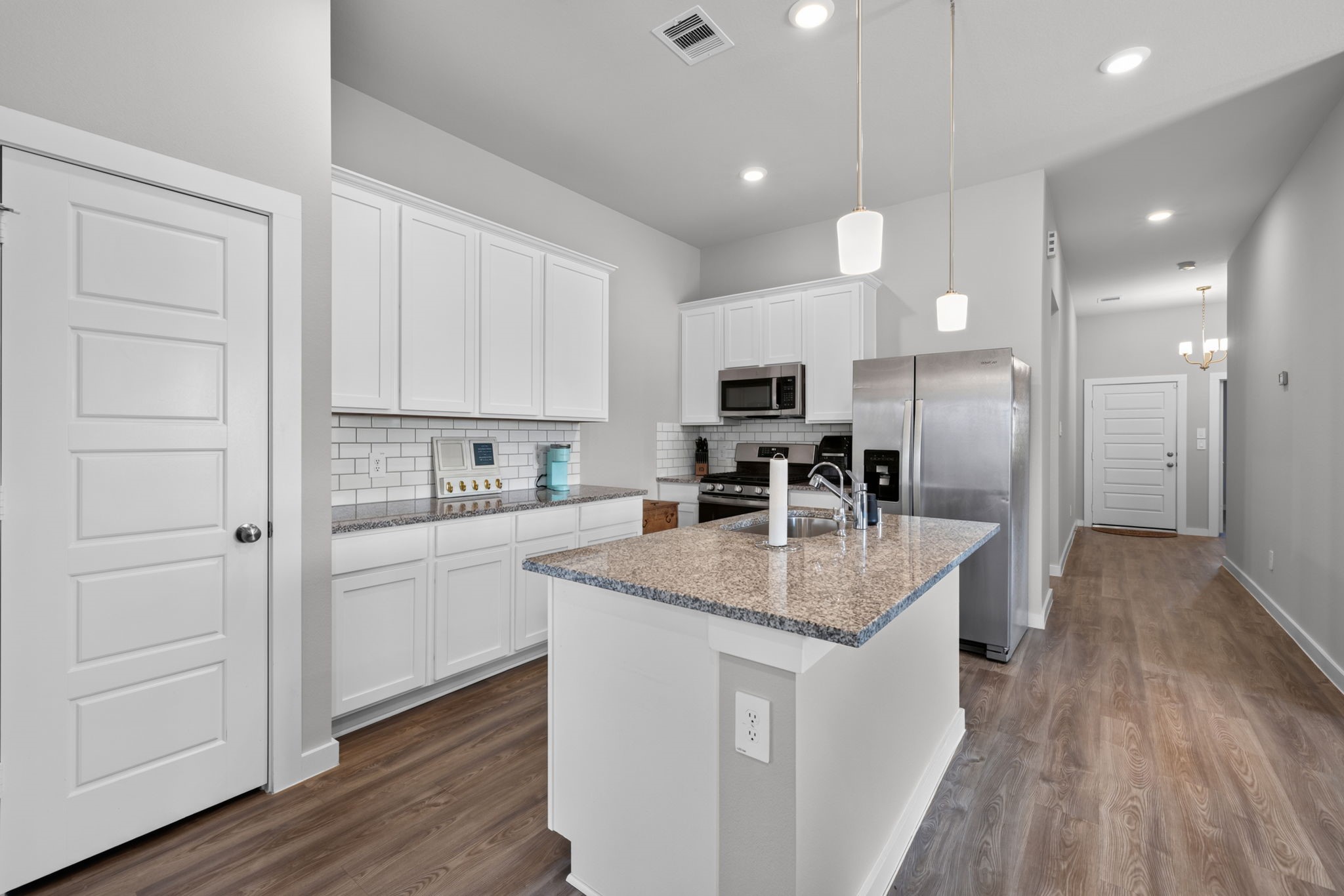 952 Gentle Moss Drive Property Photo 12