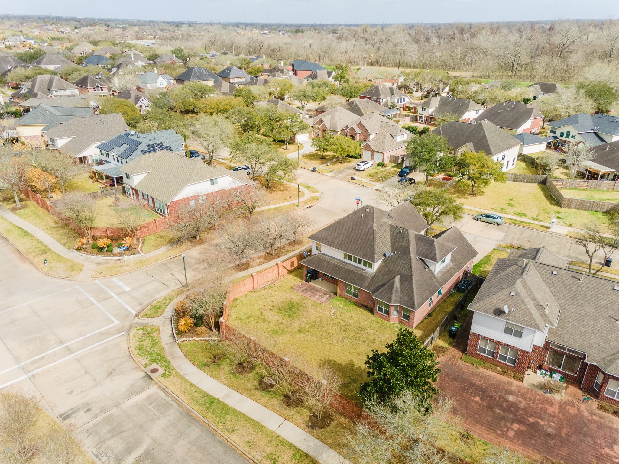 5906 Saber River Property Photo 8