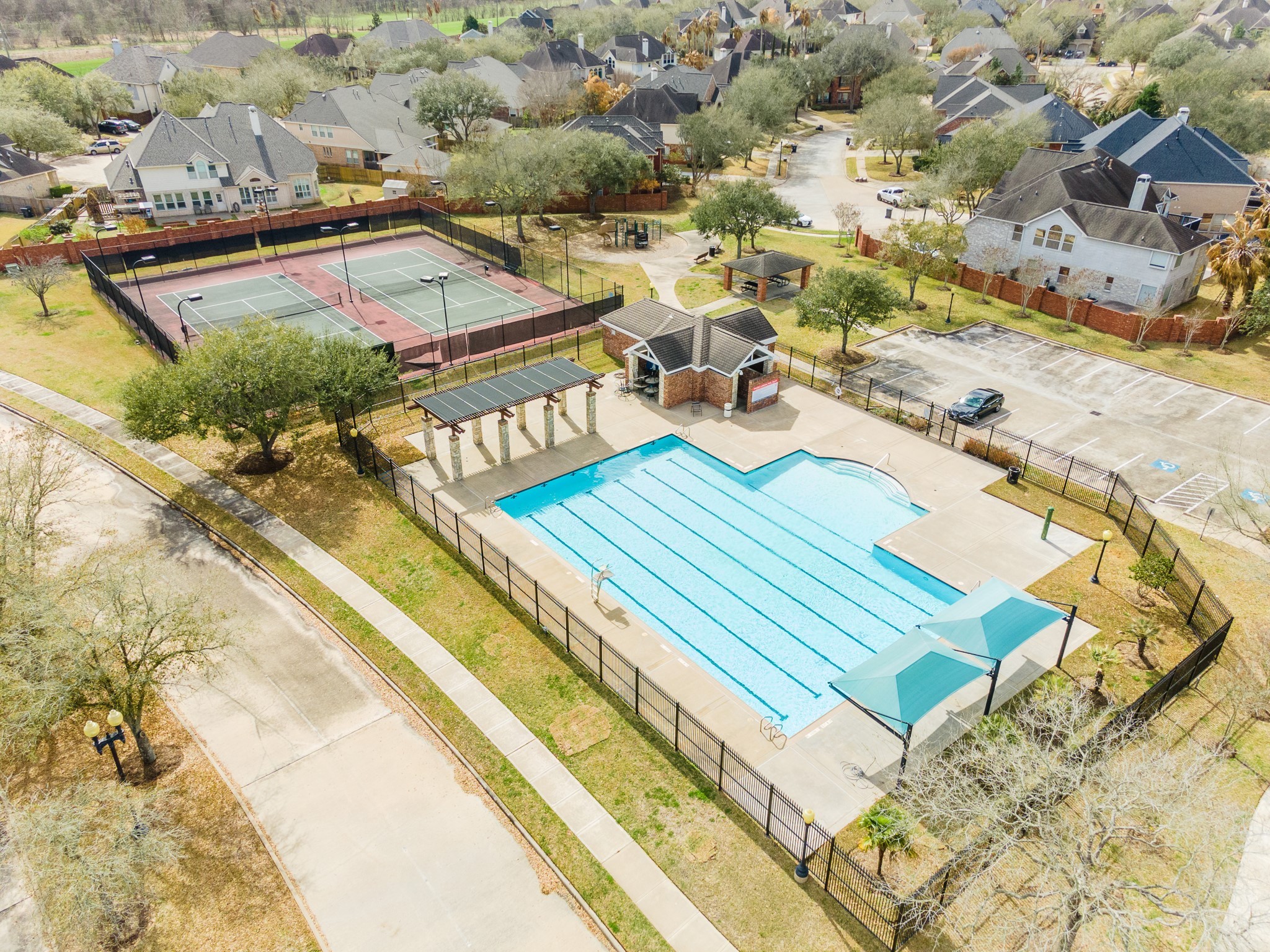 5906 Saber River Property Photo 10