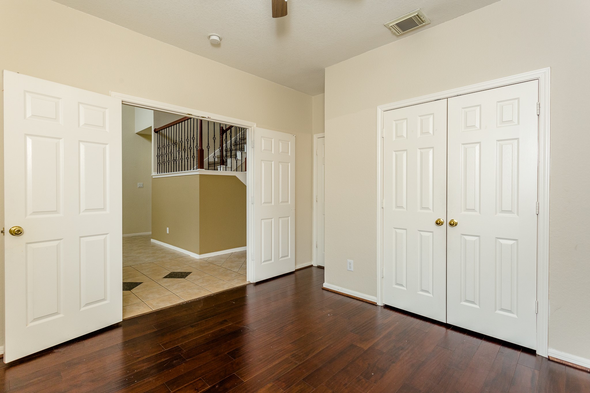 5906 Saber River Property Photo 18