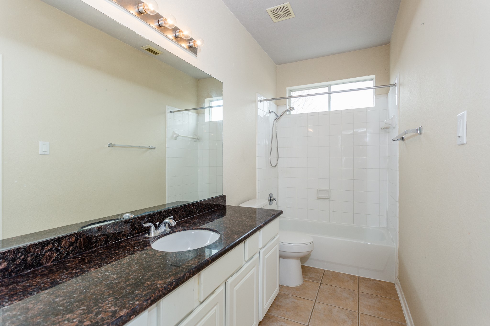 5906 Saber River Property Photo 45