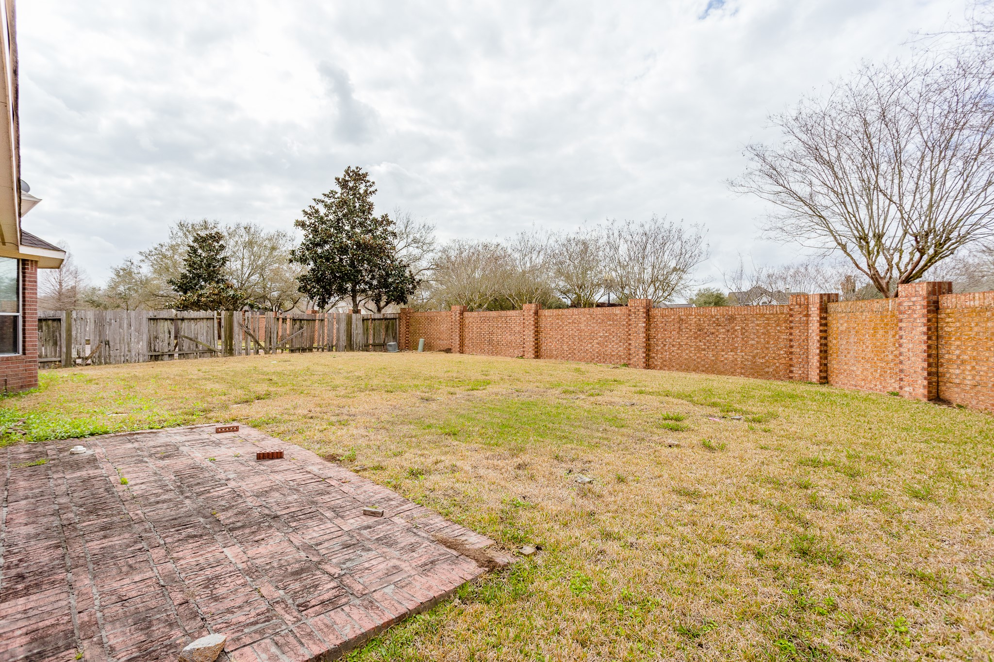 5906 Saber River Property Photo 47