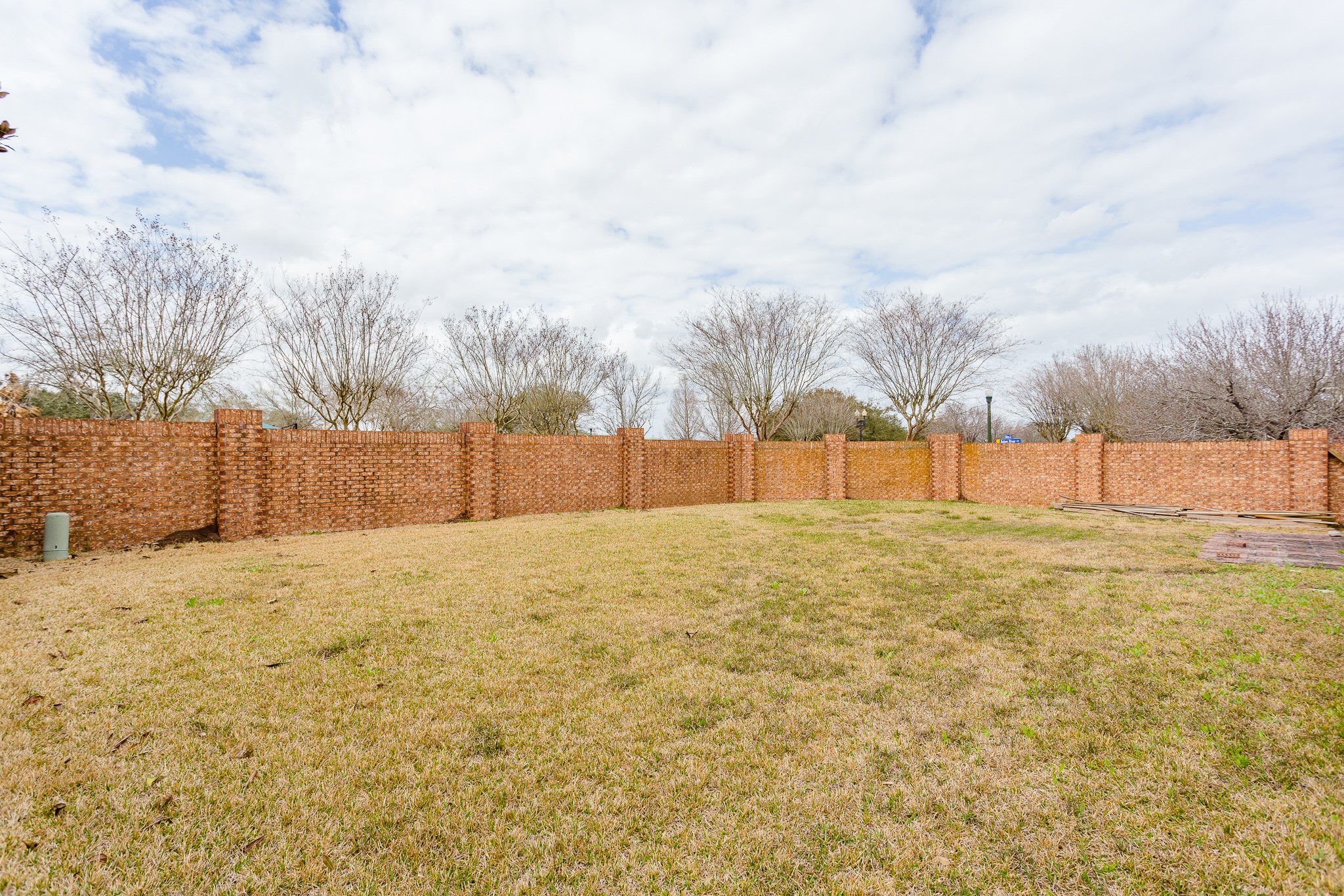 5906 Saber River Property Photo 49