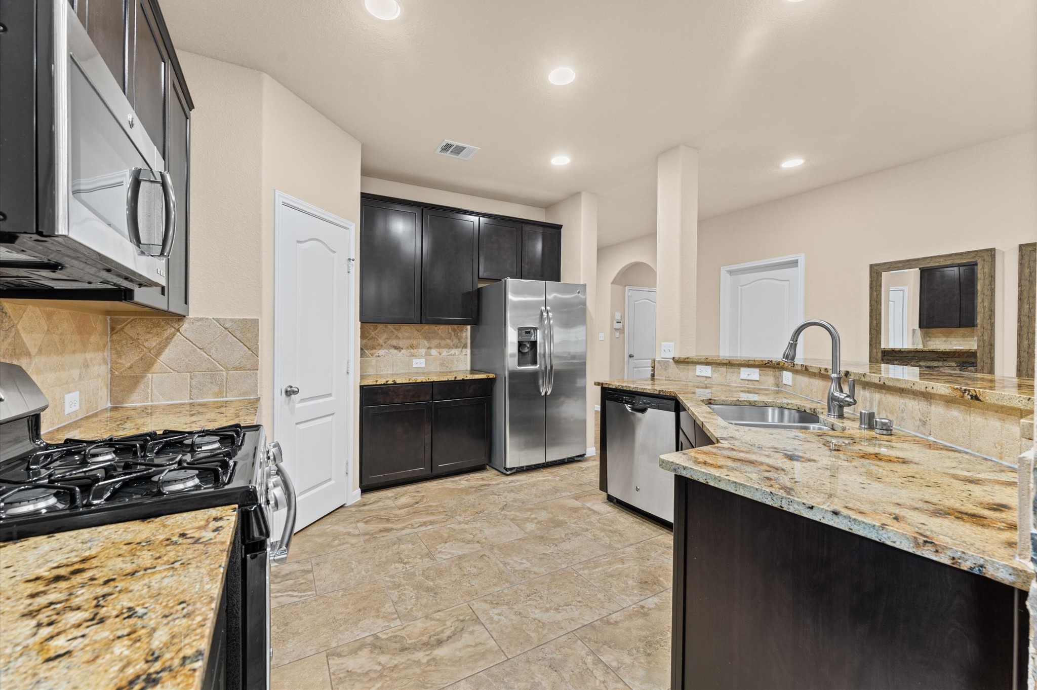 9974 Stone Creek Lane Property Photo 14