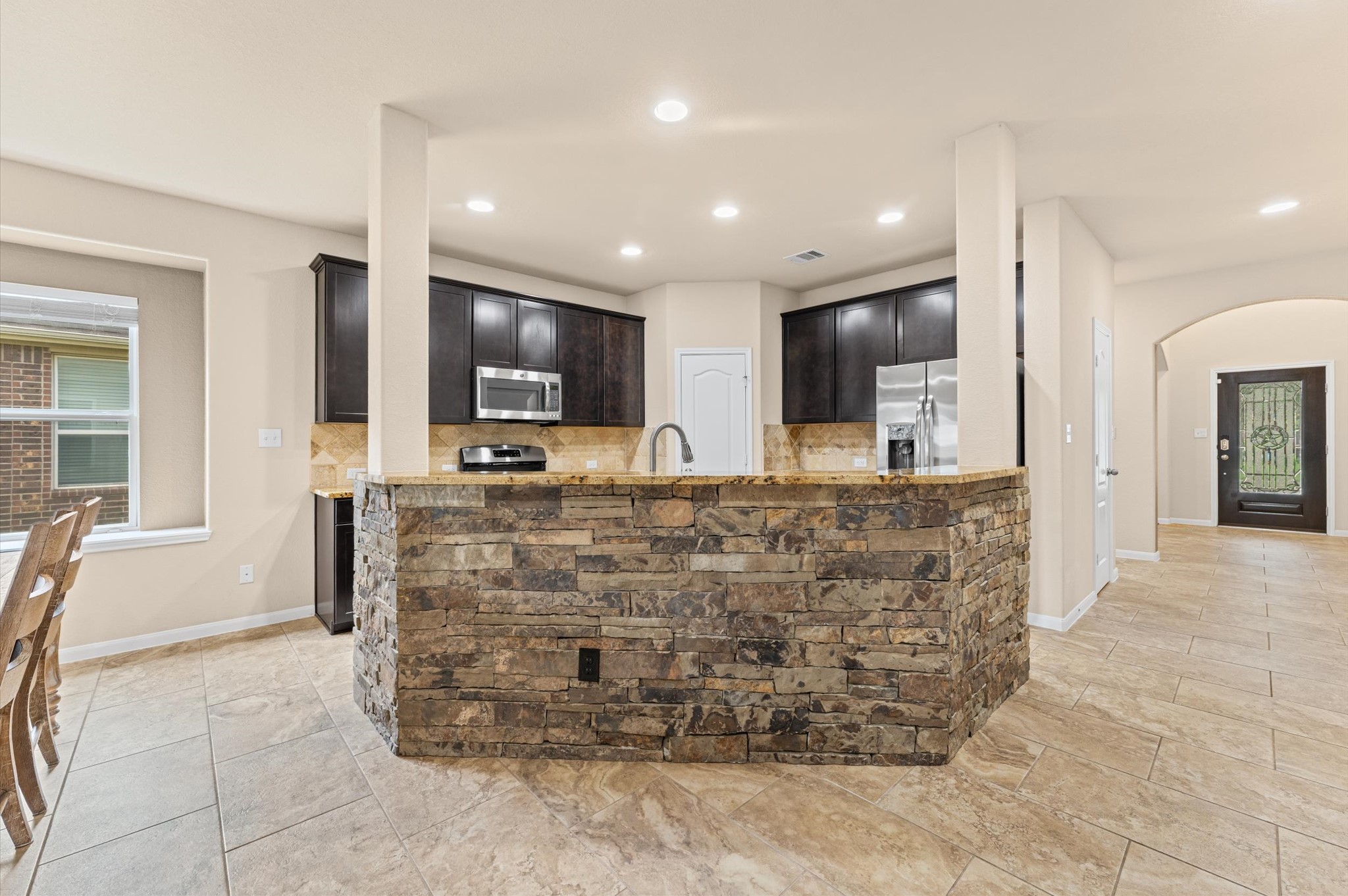 9974 Stone Creek Lane Property Photo 16