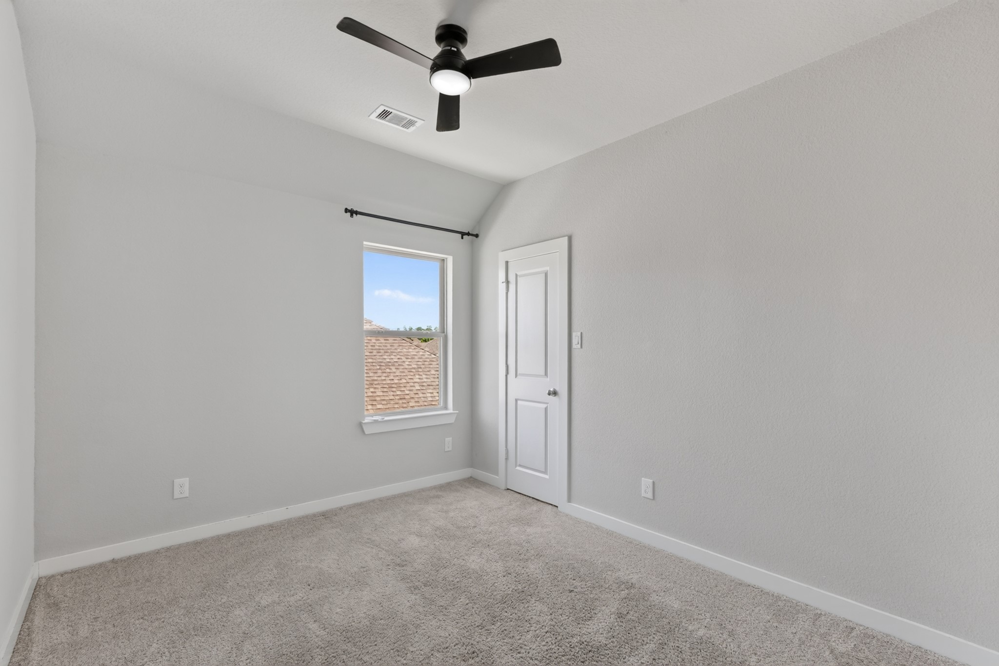 706 Santa Elena Trail Property Photo 31