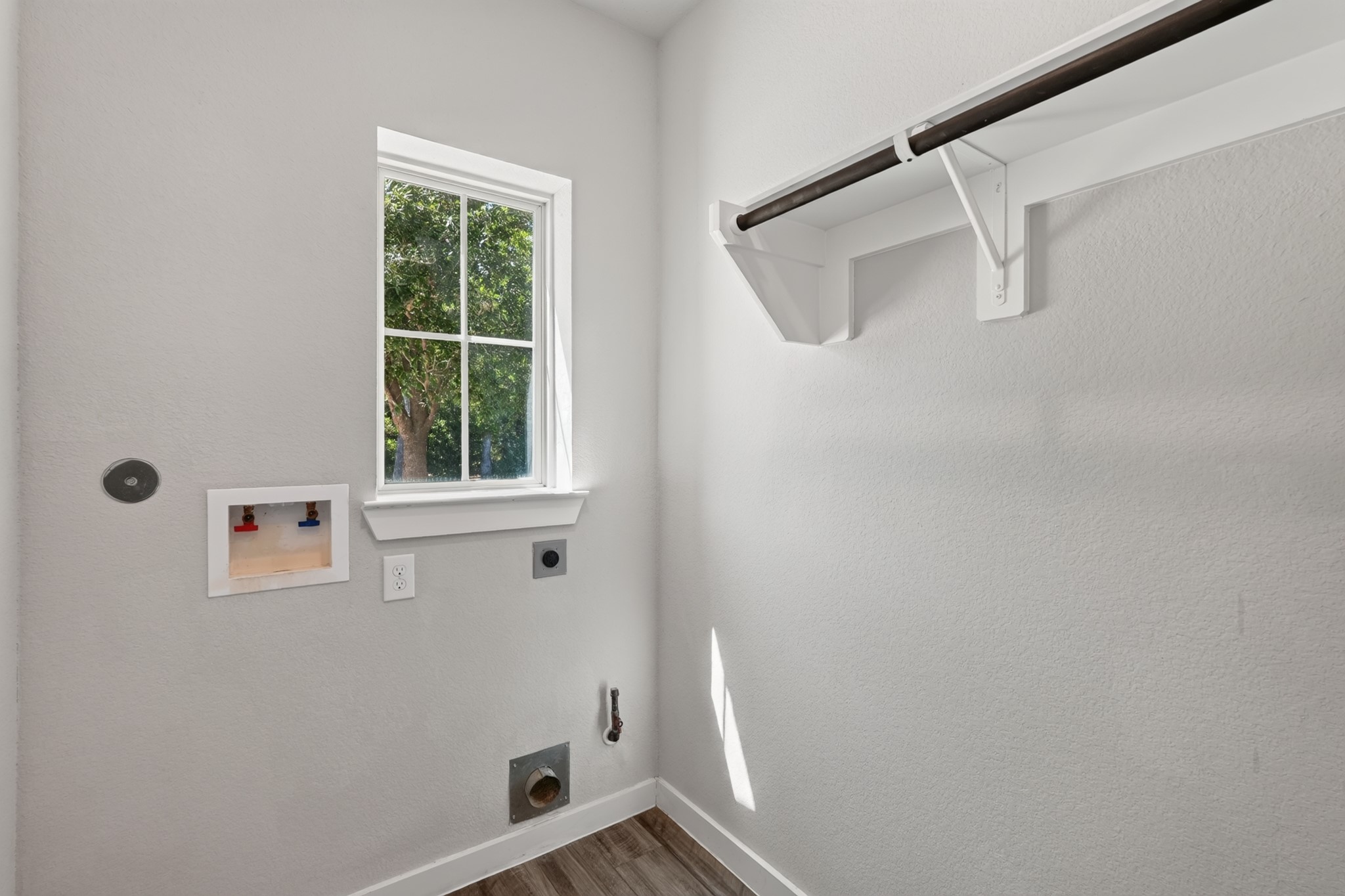 706 Santa Elena Trail Property Photo 37
